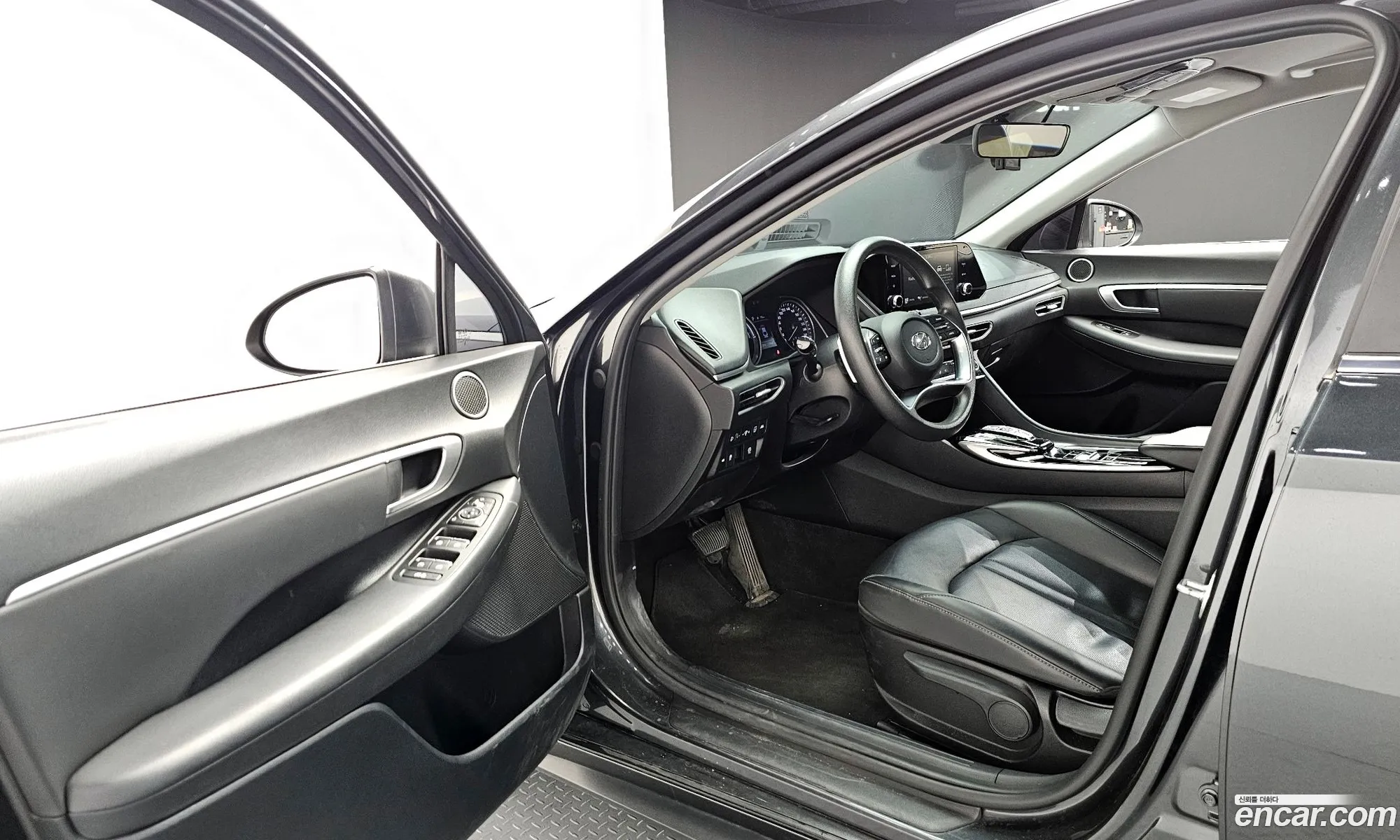 Hyundai Sonata Hybrid 2021 — 19