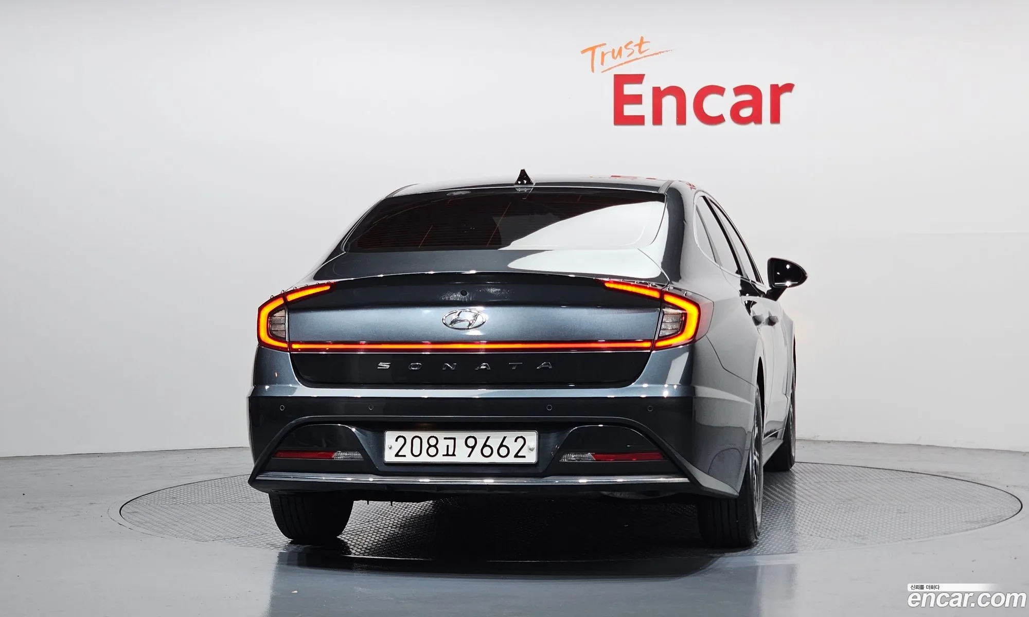 Hyundai Sonata Hybrid 2021 — 18