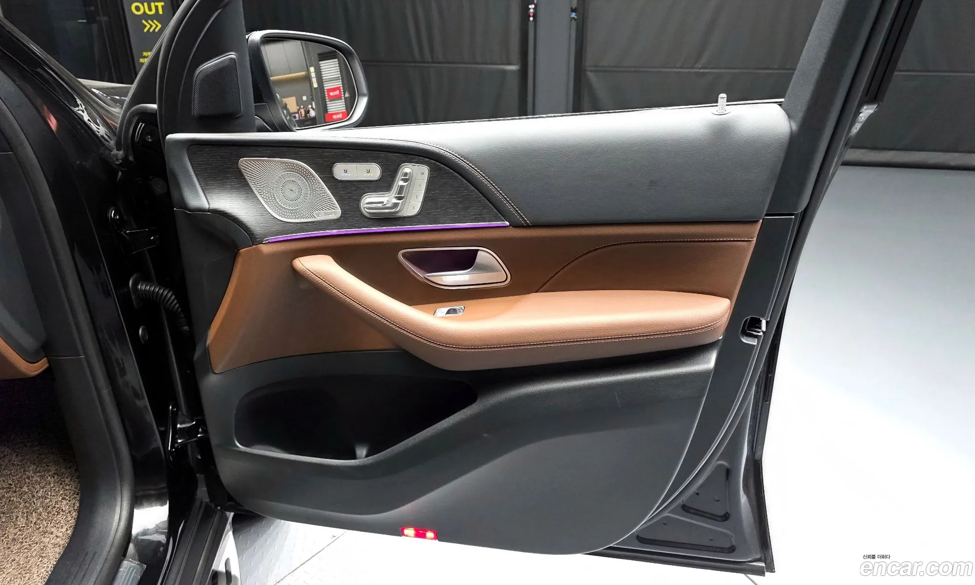 Mercedes-Benz GLS-Class X167 2025 — 14