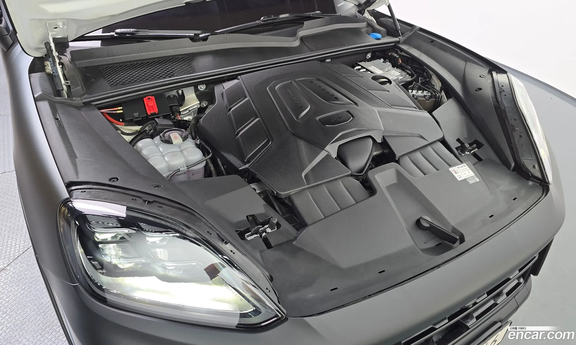 Porsche Cayenne 2023 WP1AA29YXRDA10884 — 17