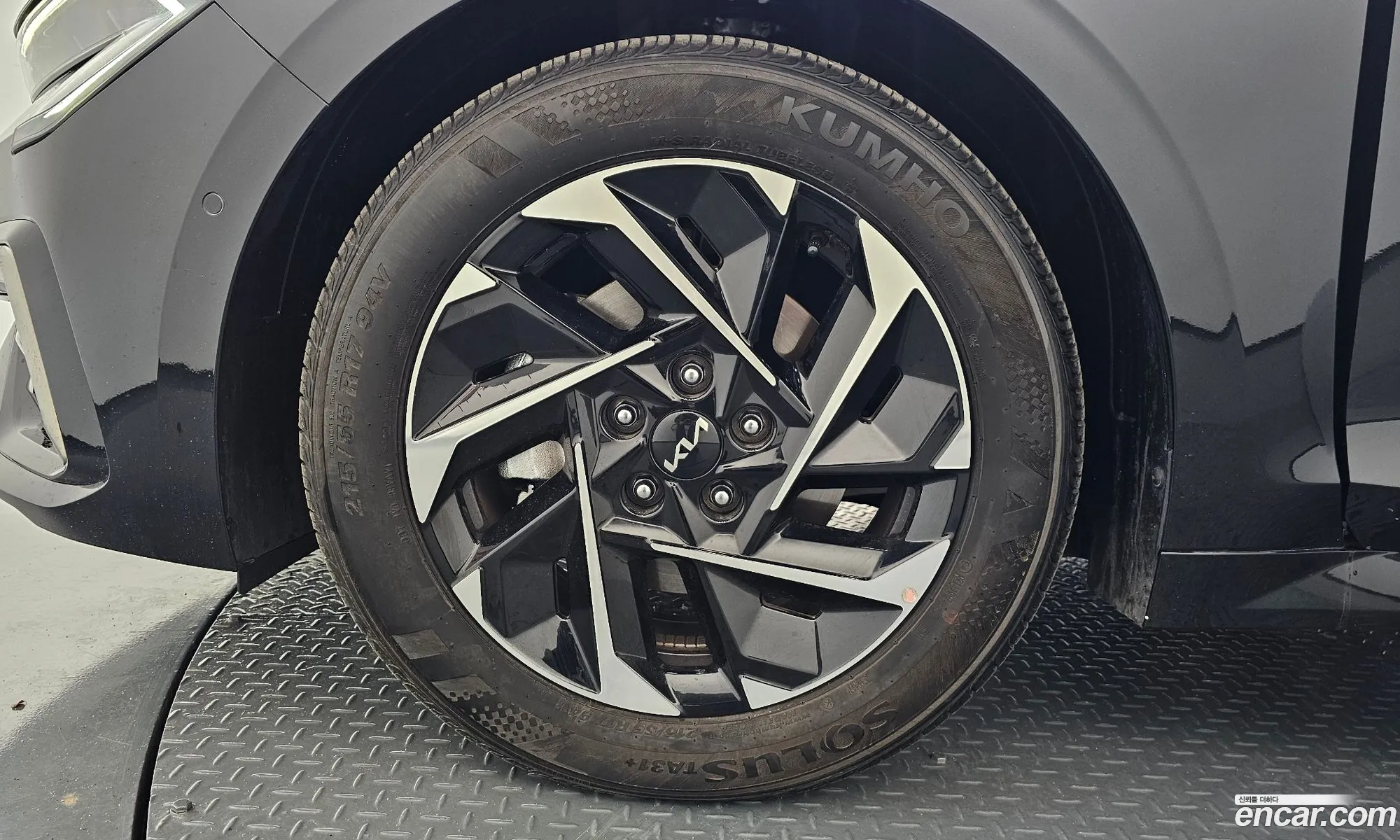 Kia K5 Hybrid 2025 — 5