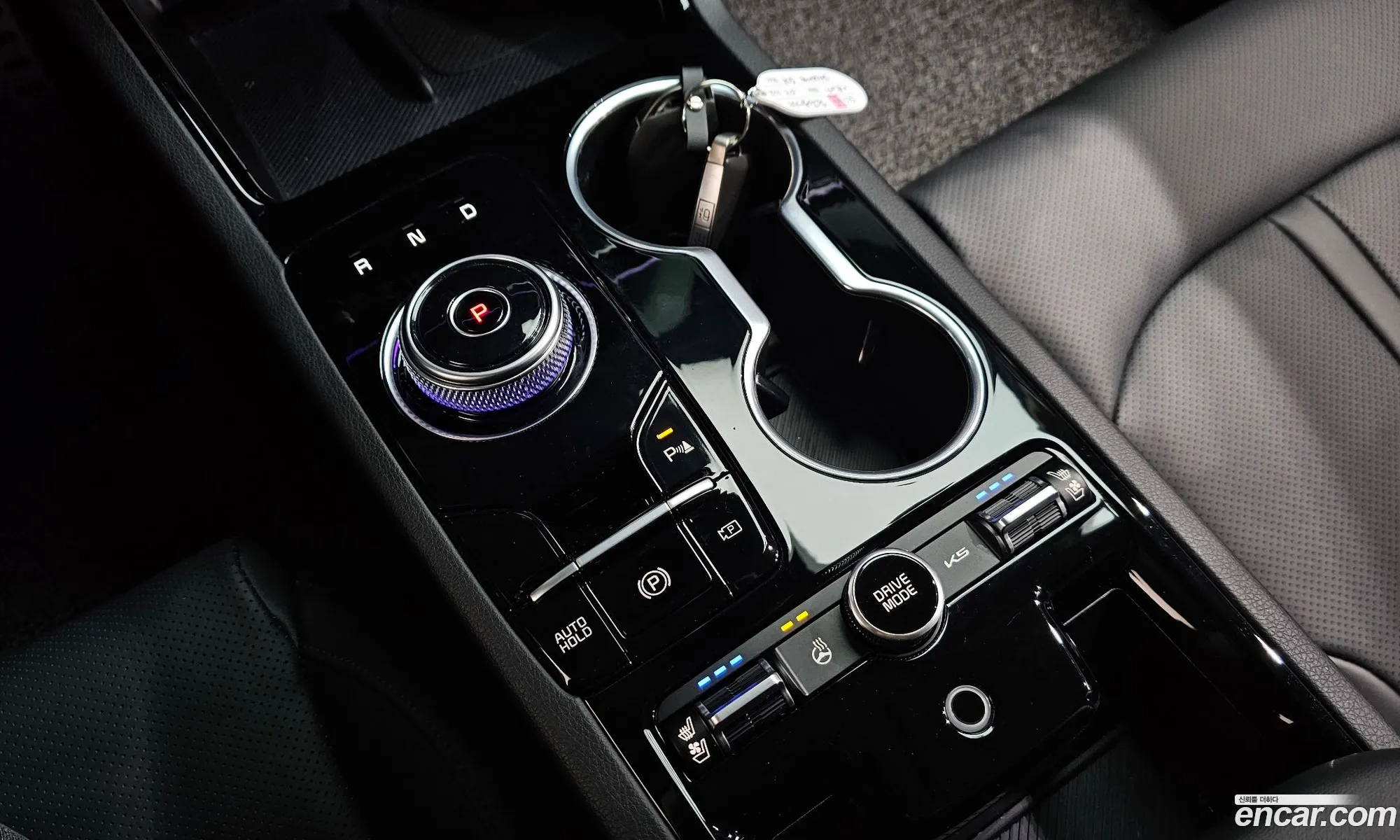 Kia K5 Hybrid 2025 — 11