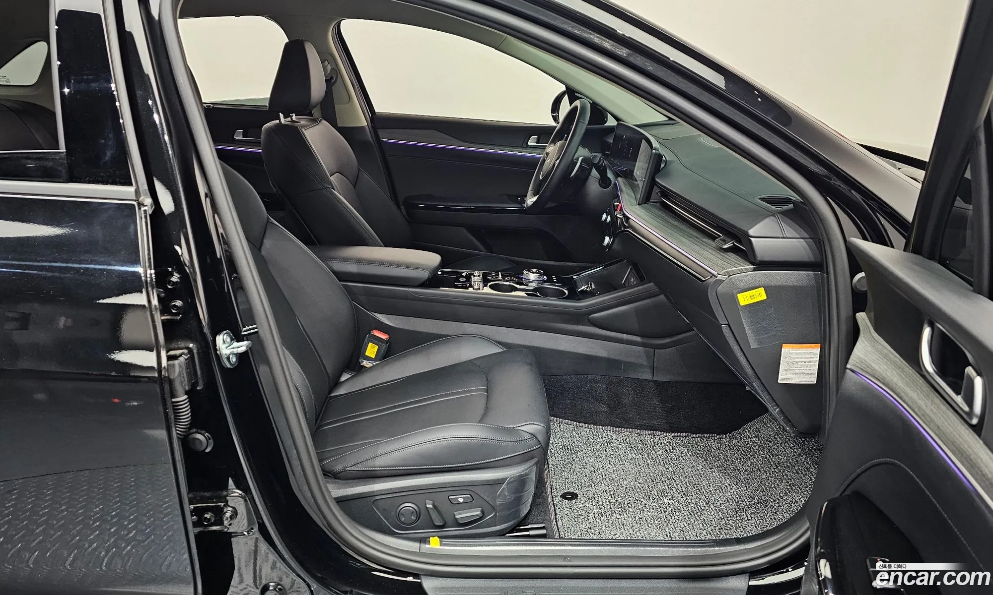Kia K5 Hybrid 2025 — 6