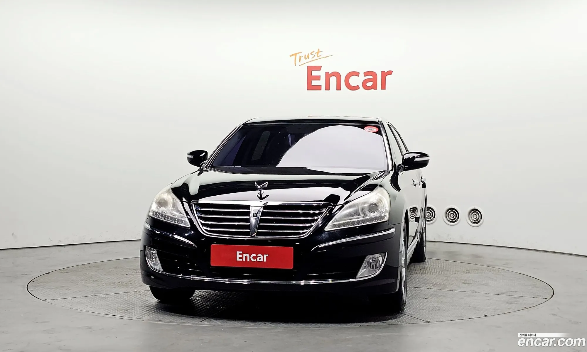 Hyundai Equus 2011 — 19