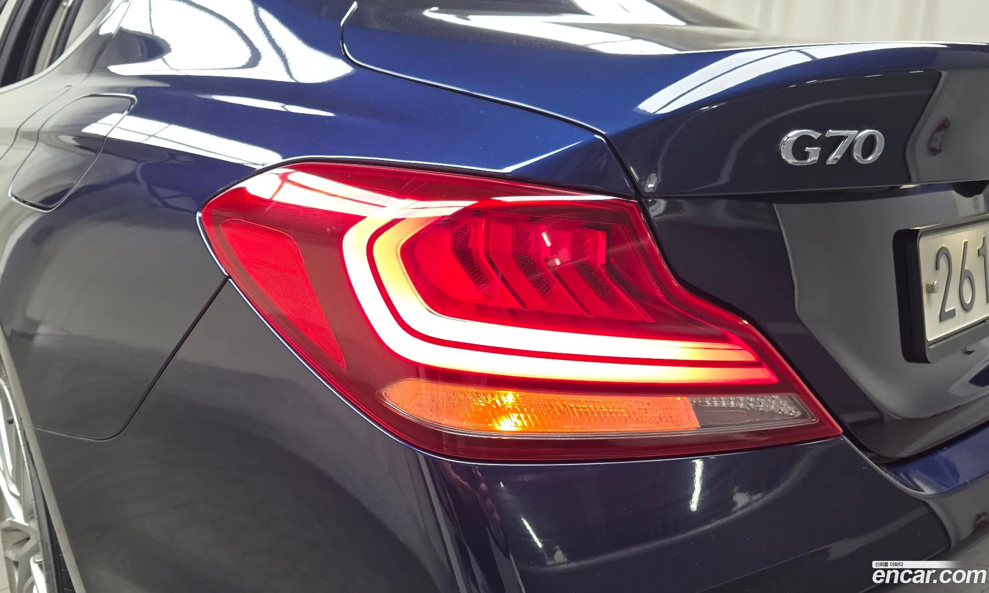 Genesis G70 2019 — 30