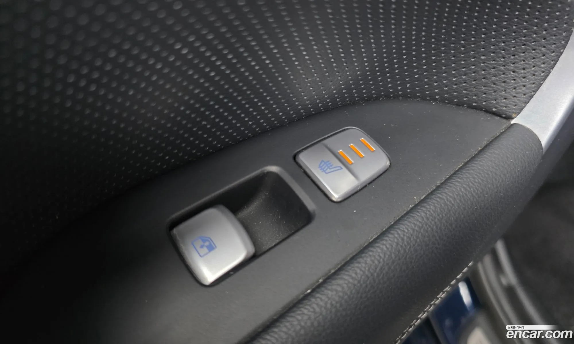 Genesis G70 2019 — 24