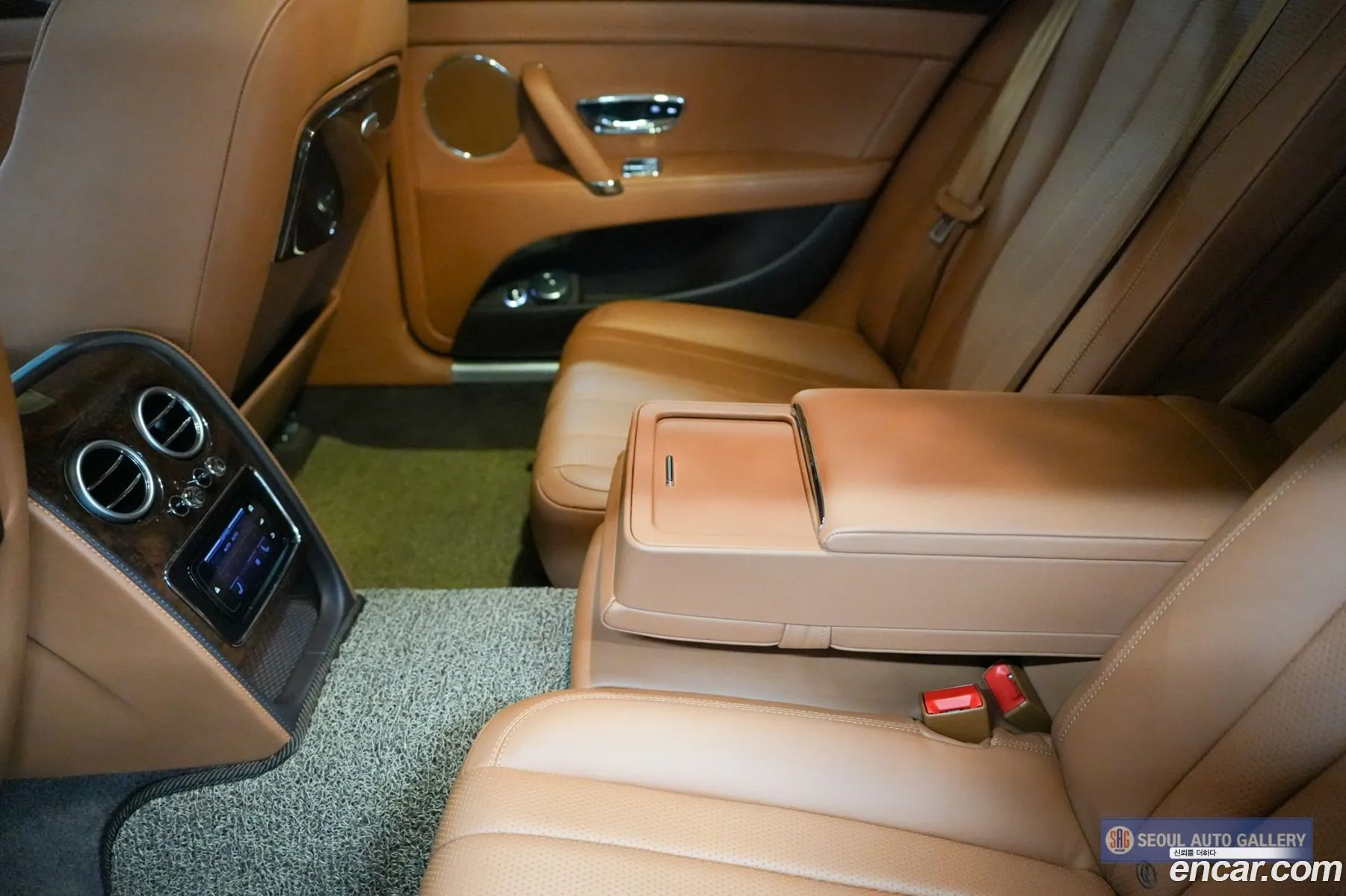 Bentley Flying Spur 2015 — 12