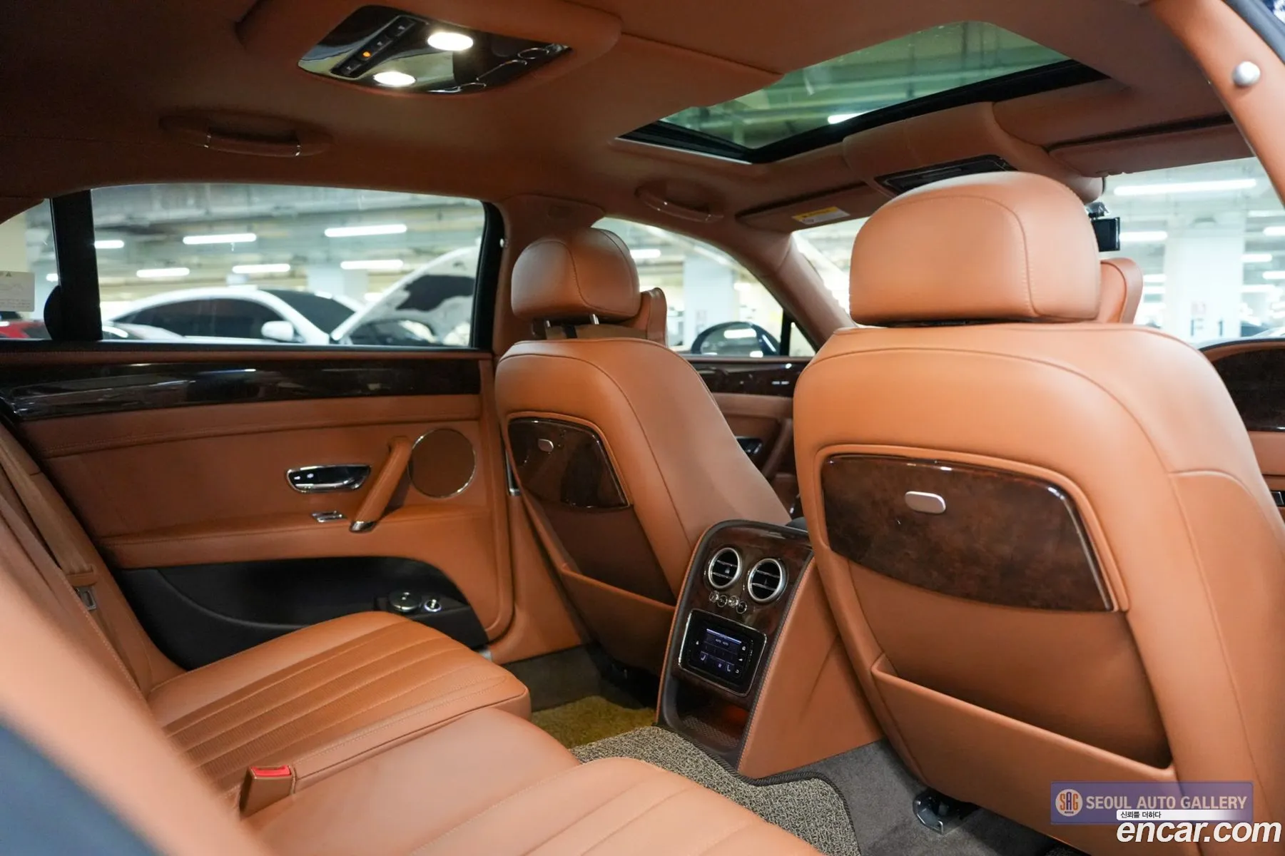 Bentley Flying Spur 2015 — 18