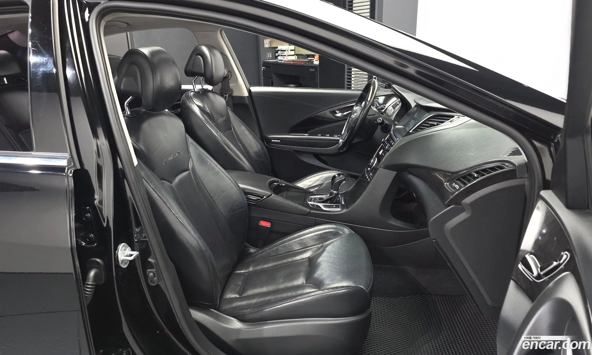Hyundai Grandeur HG 2016 — 6