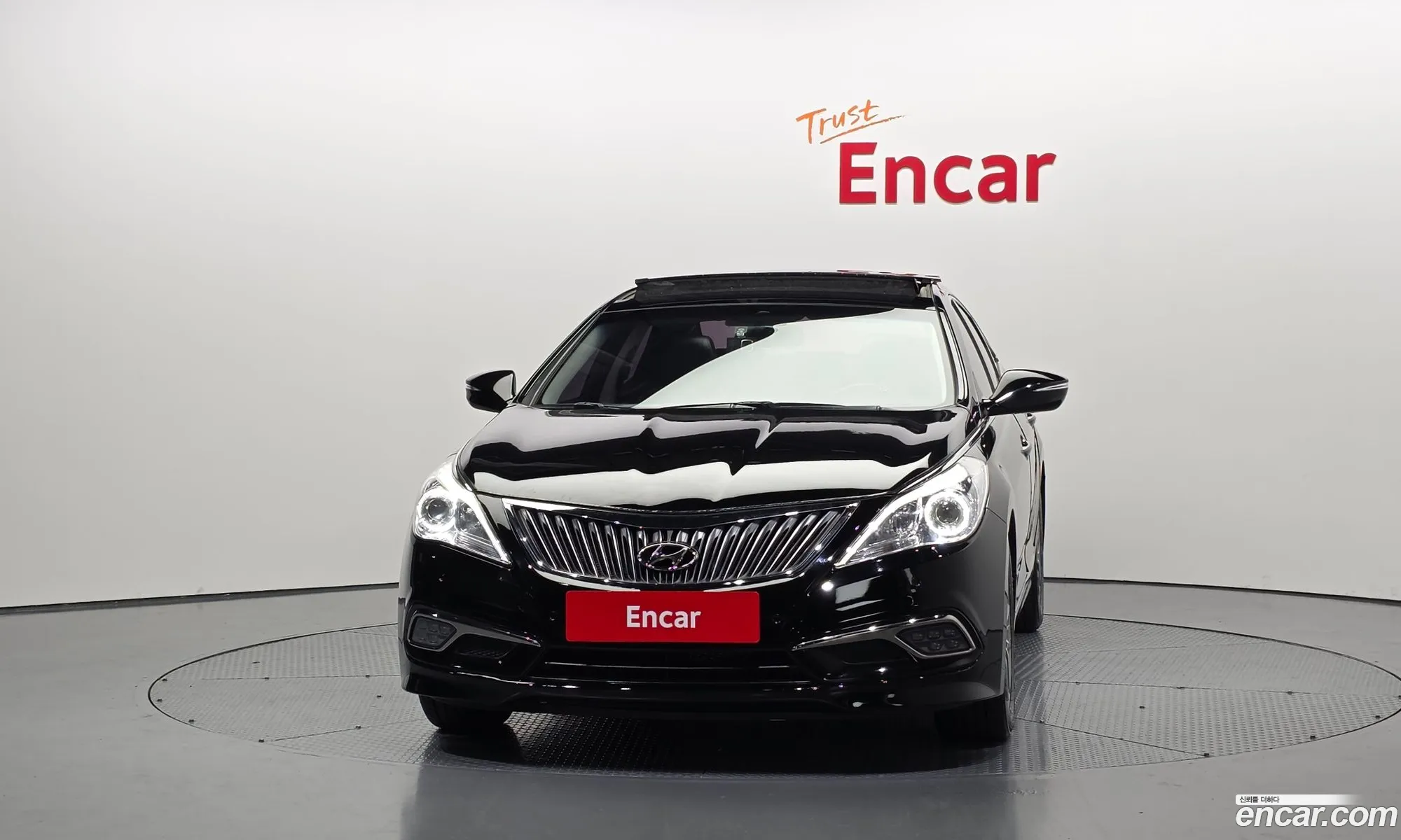 Hyundai Grandeur HG 2016 — 14