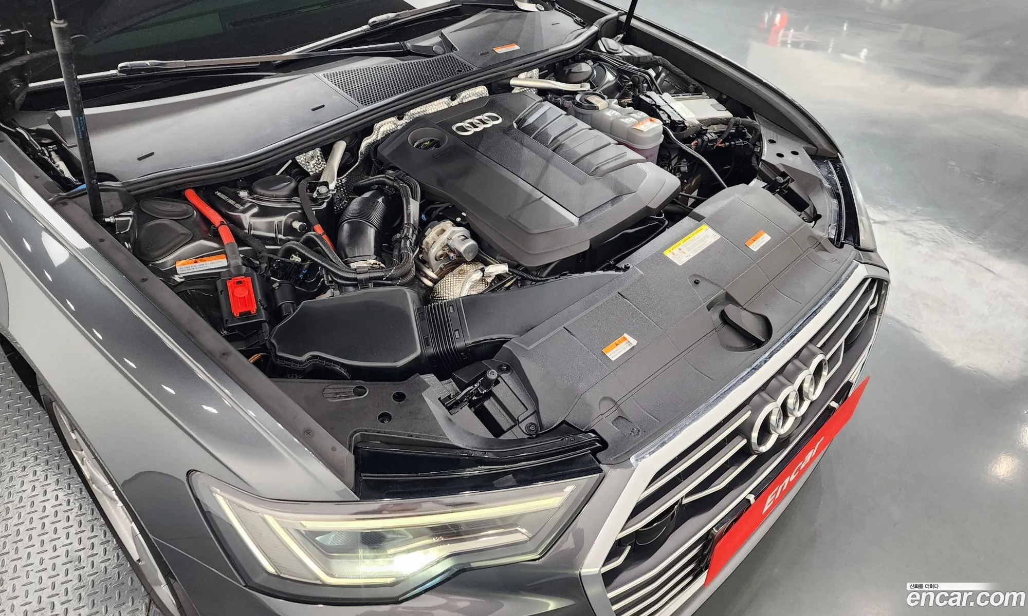 Audi A6 2021 WAUZZZF23MN013986 — 10