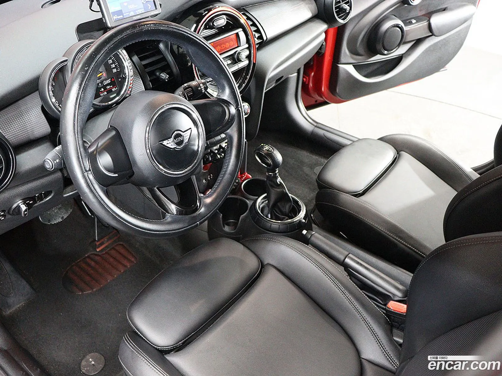 Mini Cooper 2016 — 5