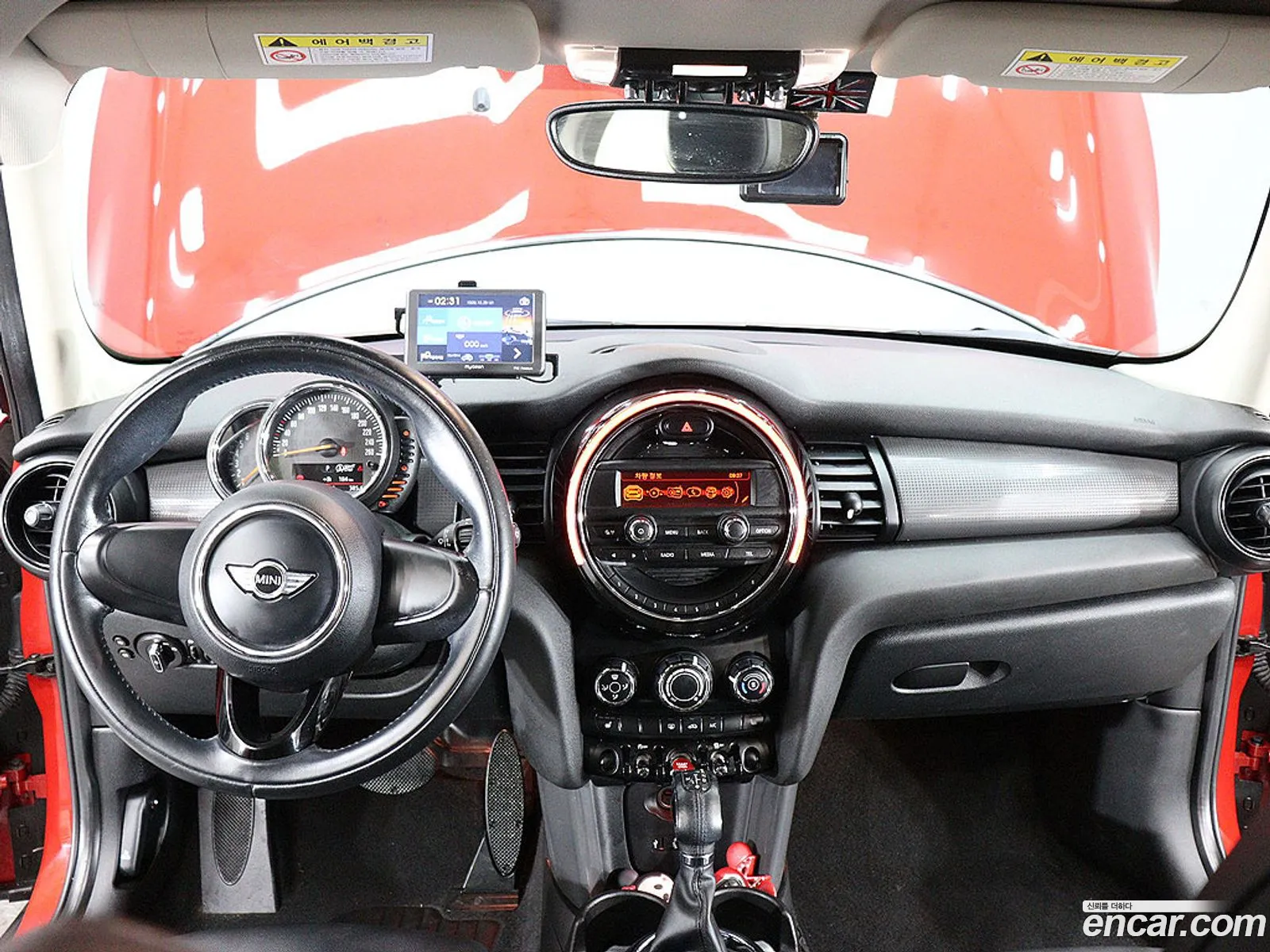 Mini Cooper 2016 — 2