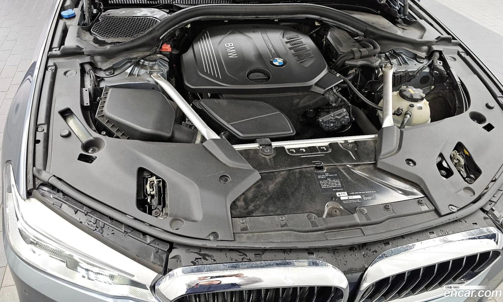BMW 5 Series 2018 WBAJC5107JG861155 — 18