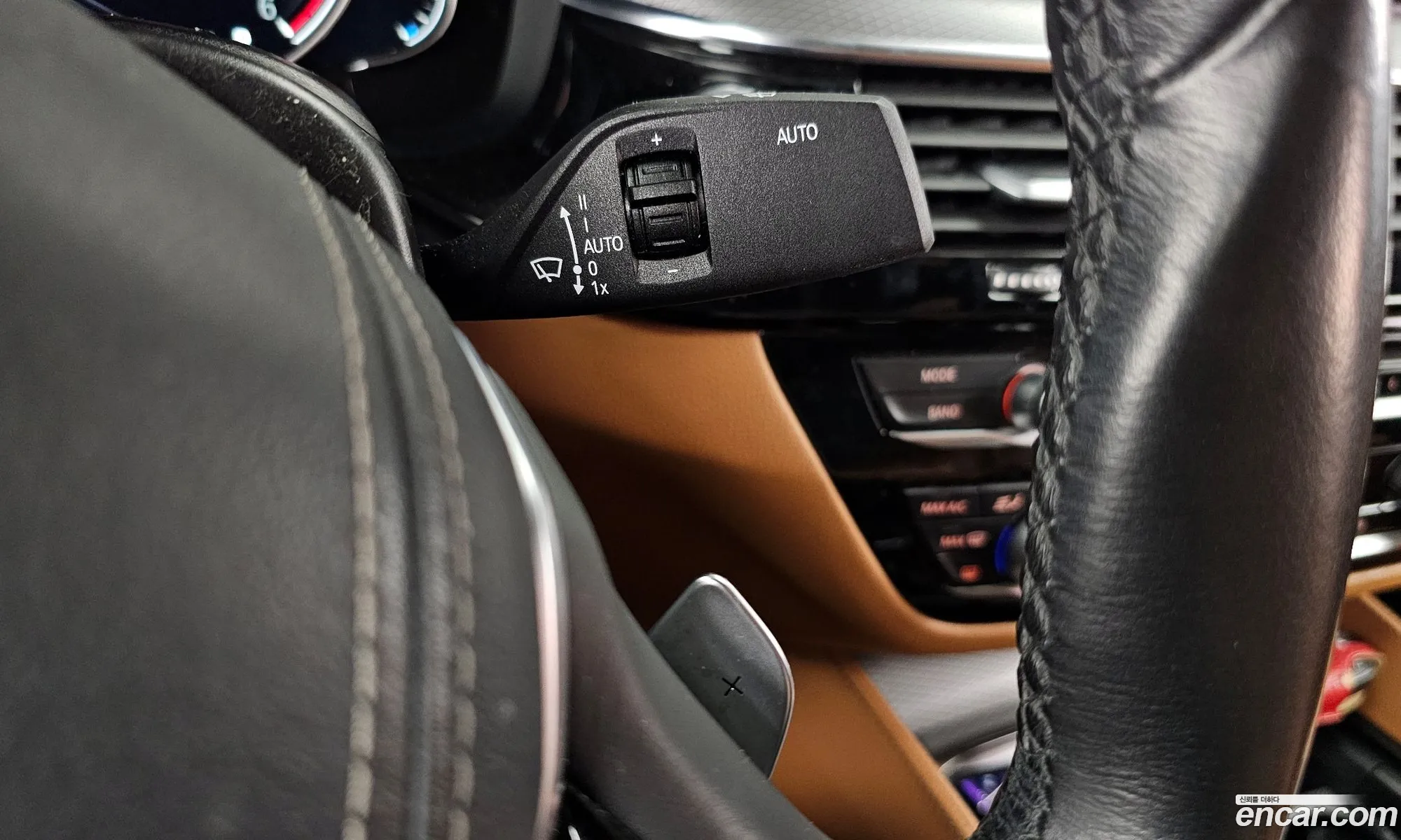 BMW 5 Series 2018 WBAJC5107JG861155 — 14