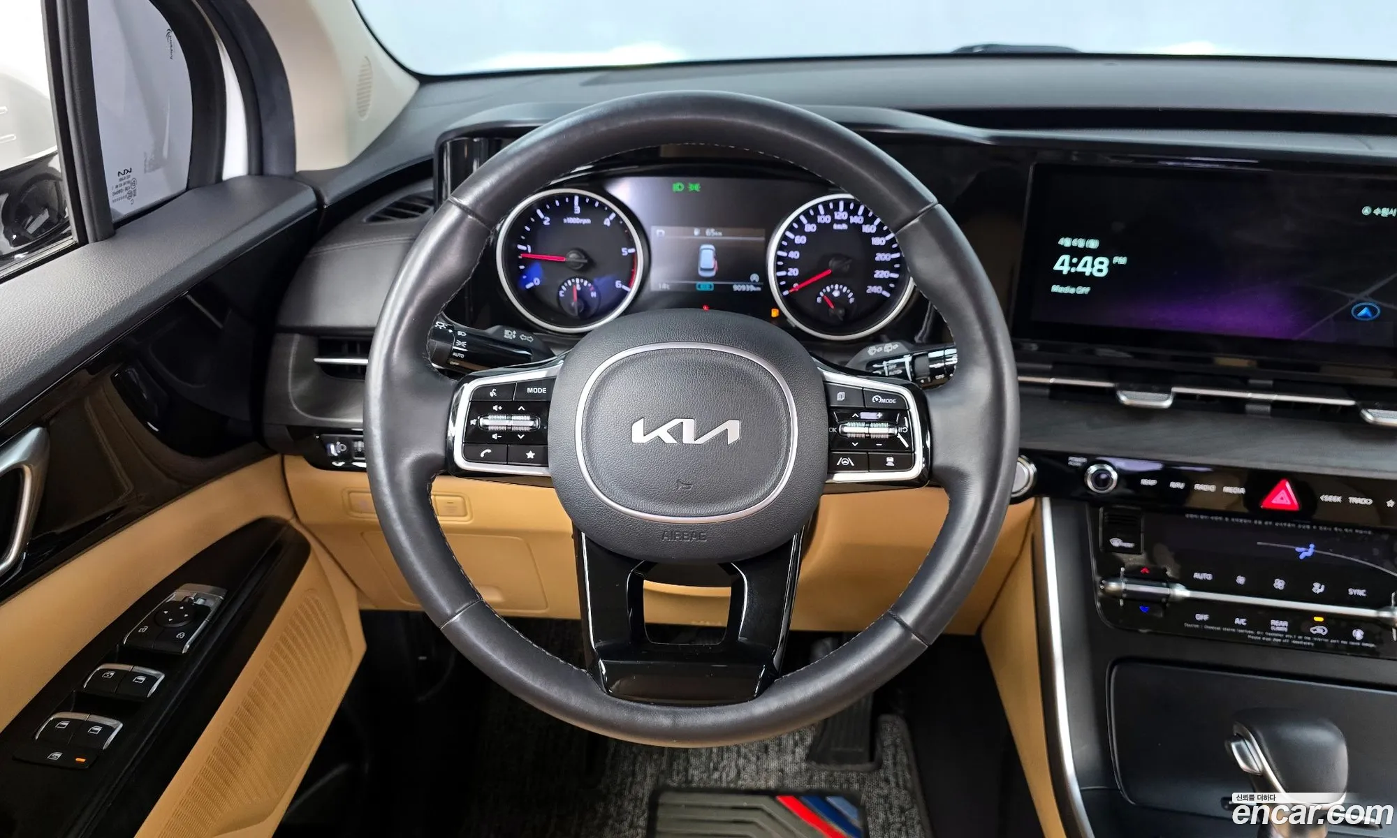 Kia Carnival 2022 — 14