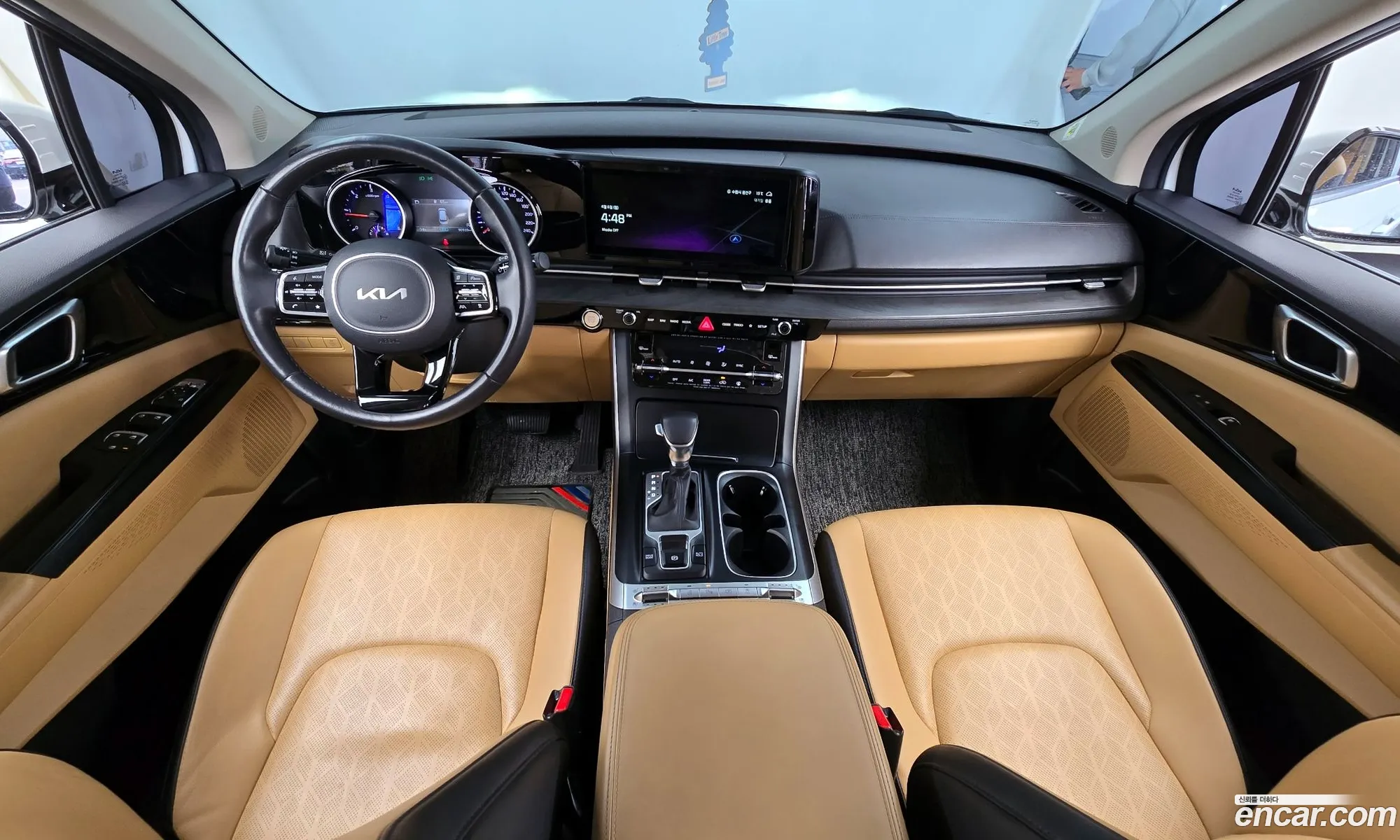 Kia Carnival 2022 — 4