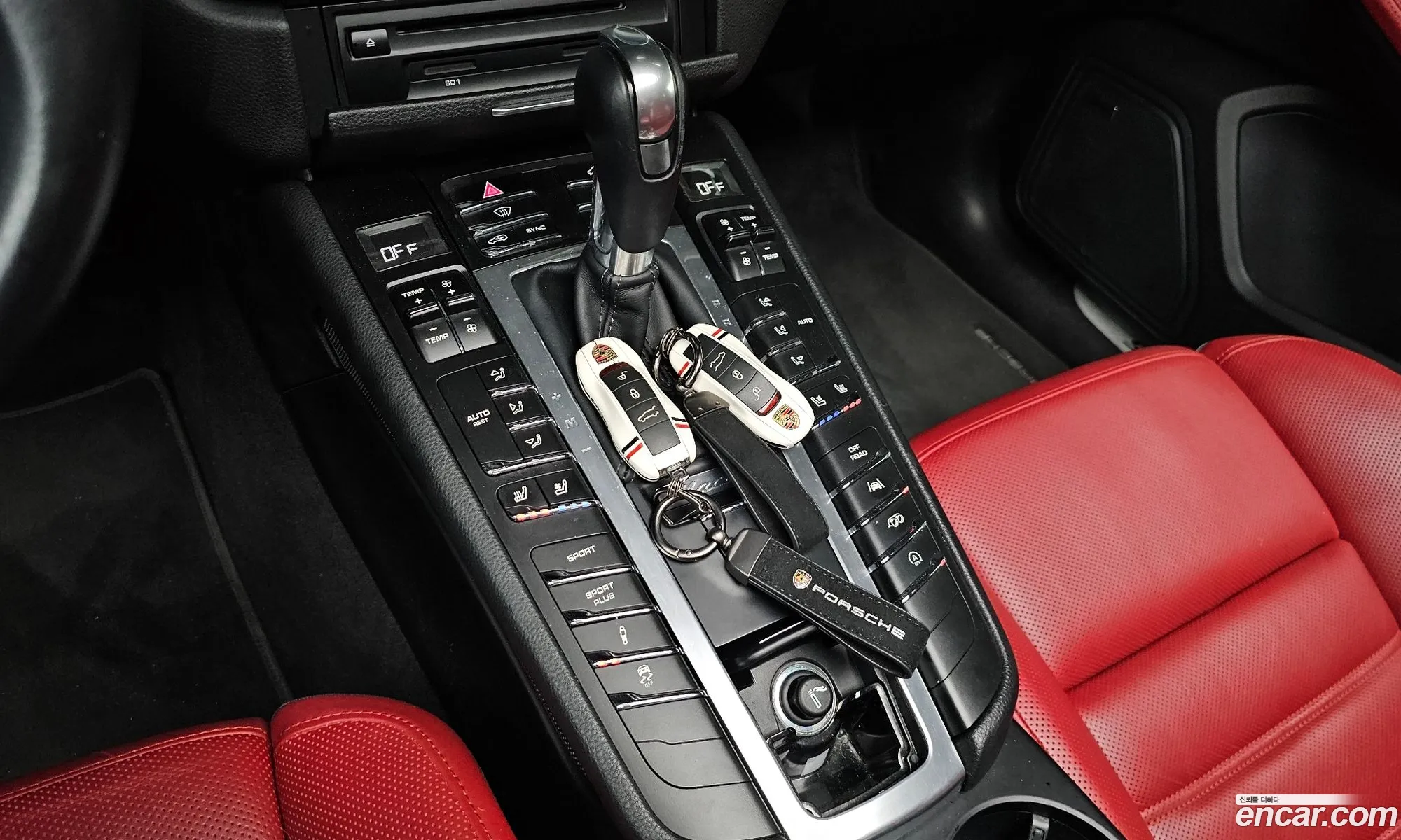 Porsche Macan 2018 WP1AG2956JLB63390 — 15