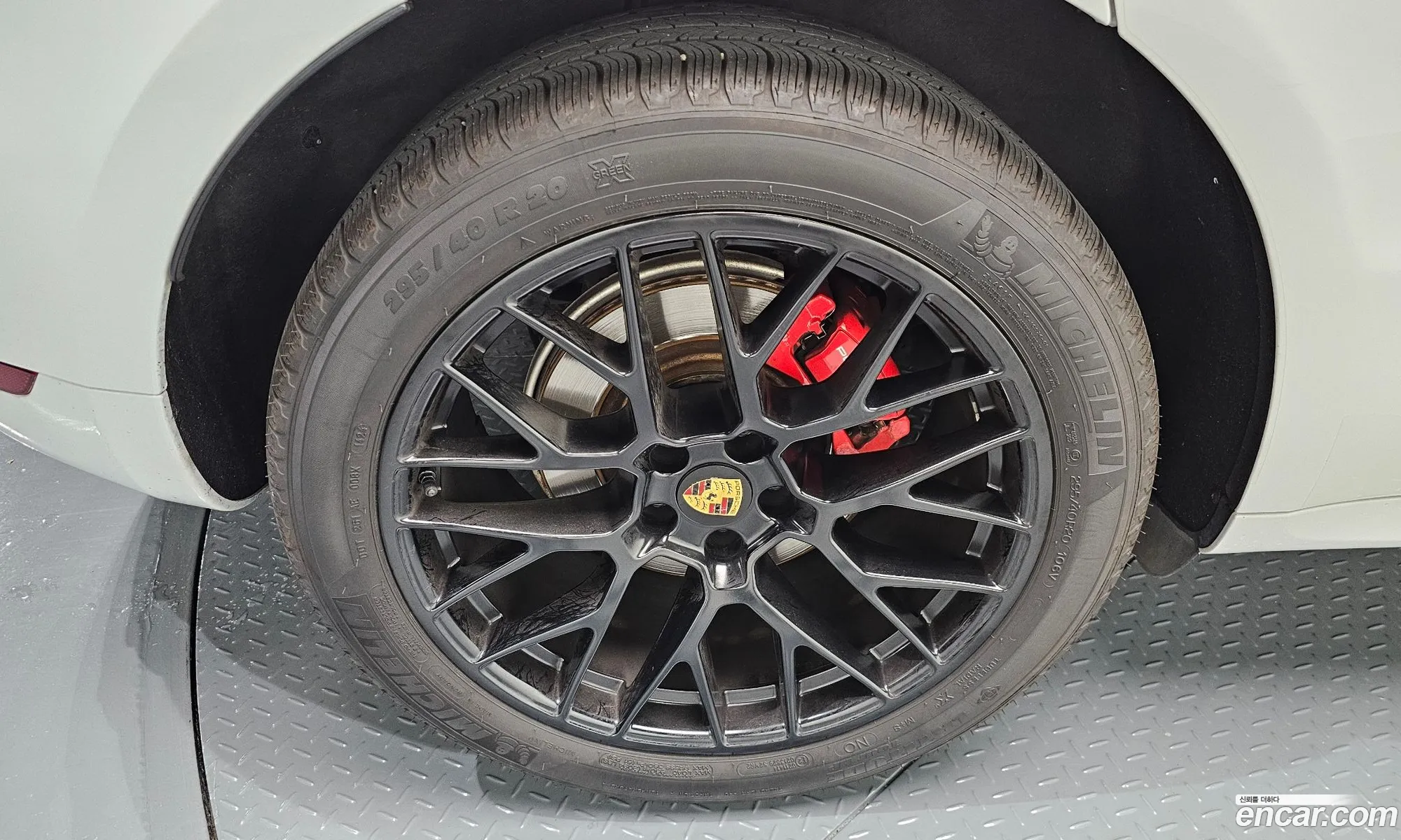 Porsche Macan 2018 WP1AG2956JLB63390 — 21