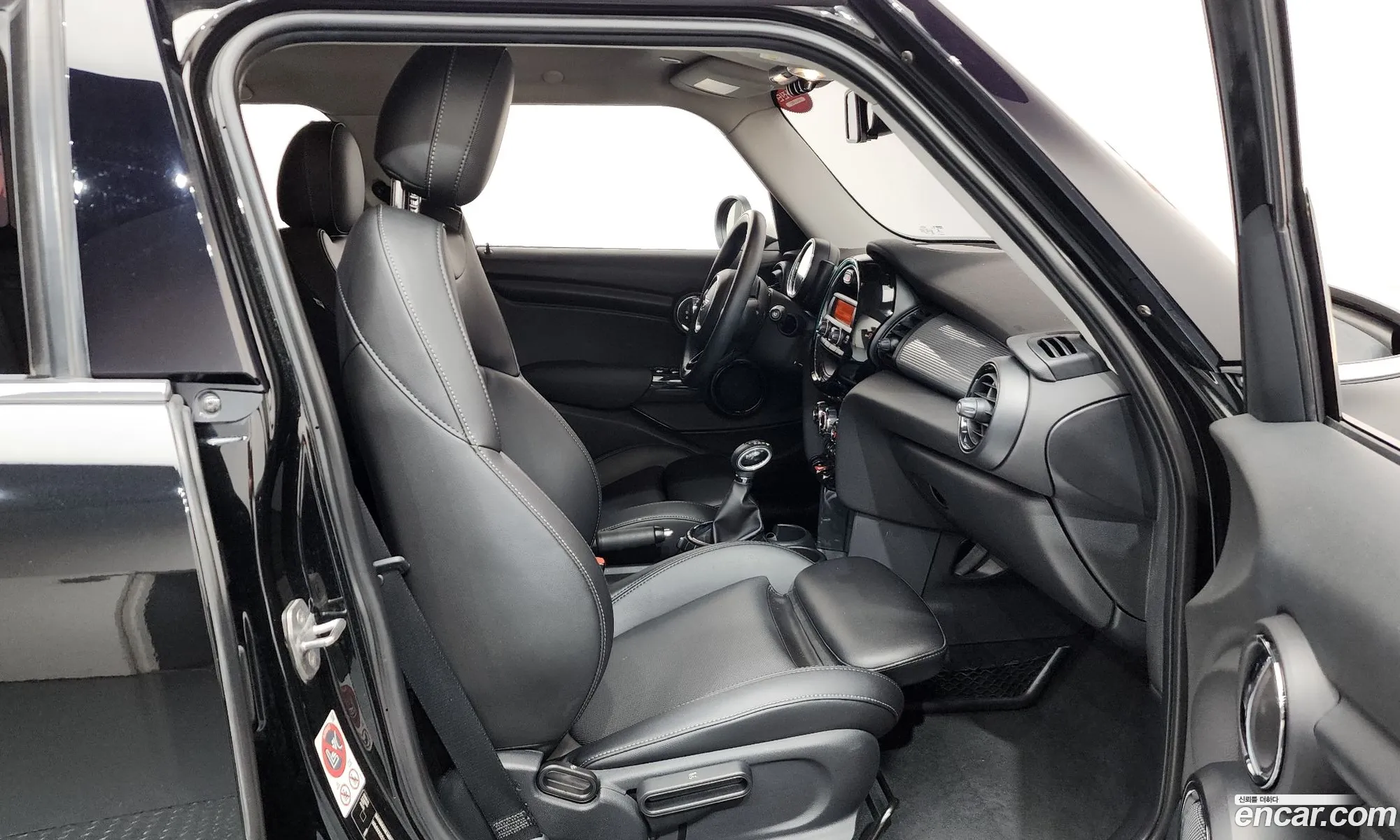 Mini Cooper 2015 — 8