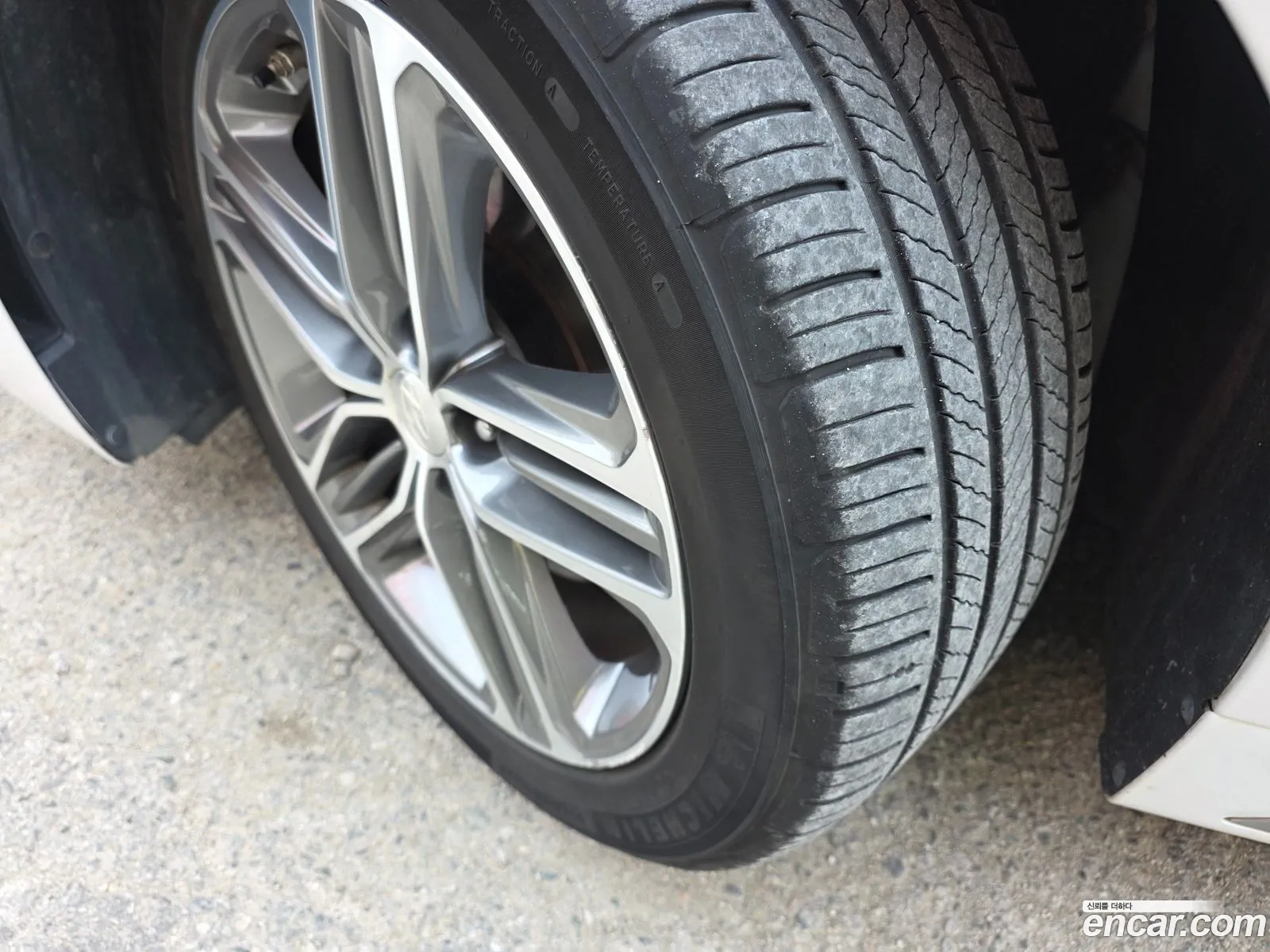 Hyundai Grandeur IG 2019 — 12