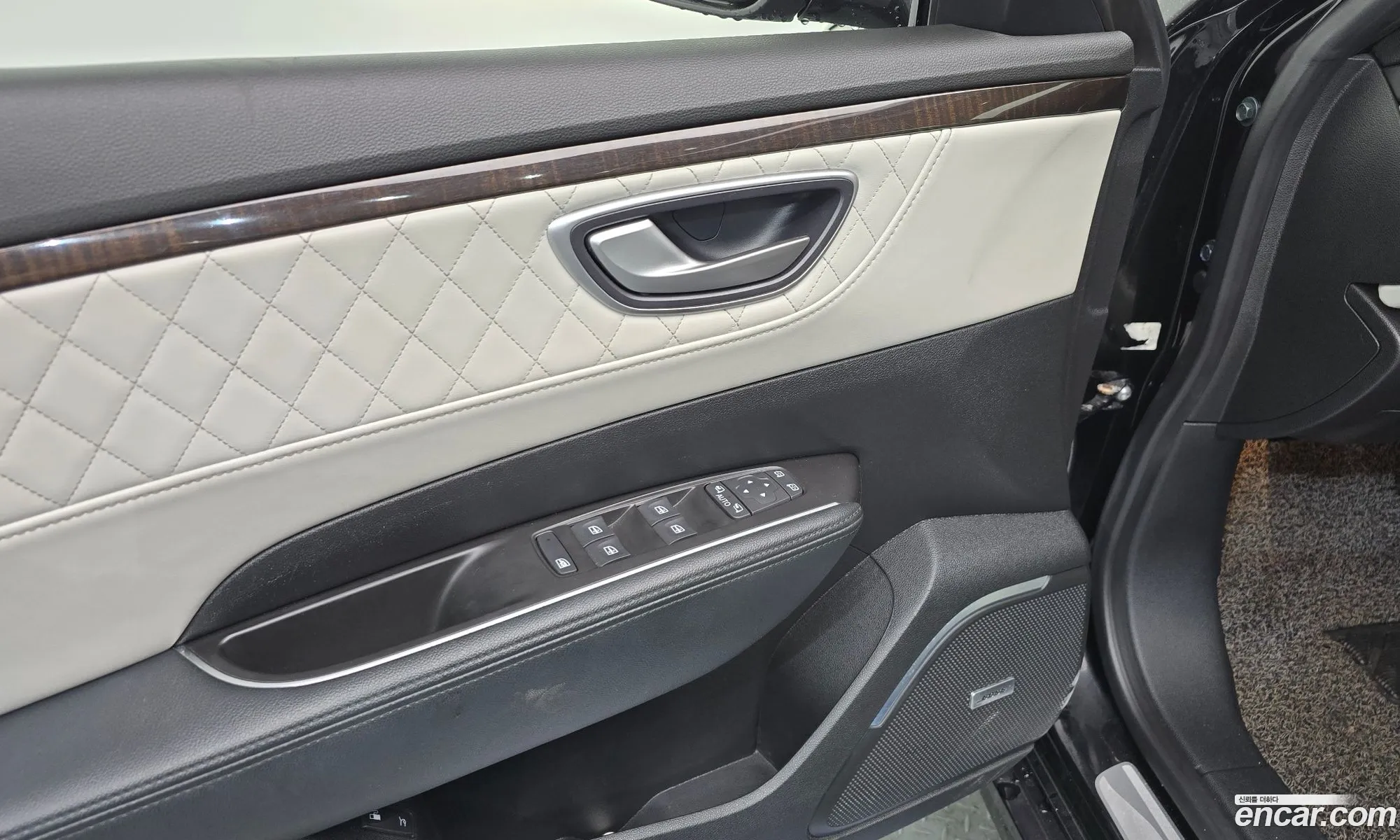 Renault Korea (Samsung) SM6 2016 — 13