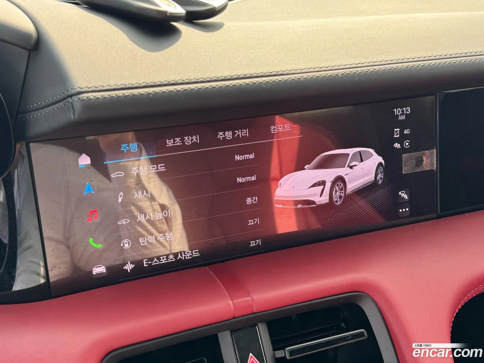 Porsche Taycan 2024 — 17