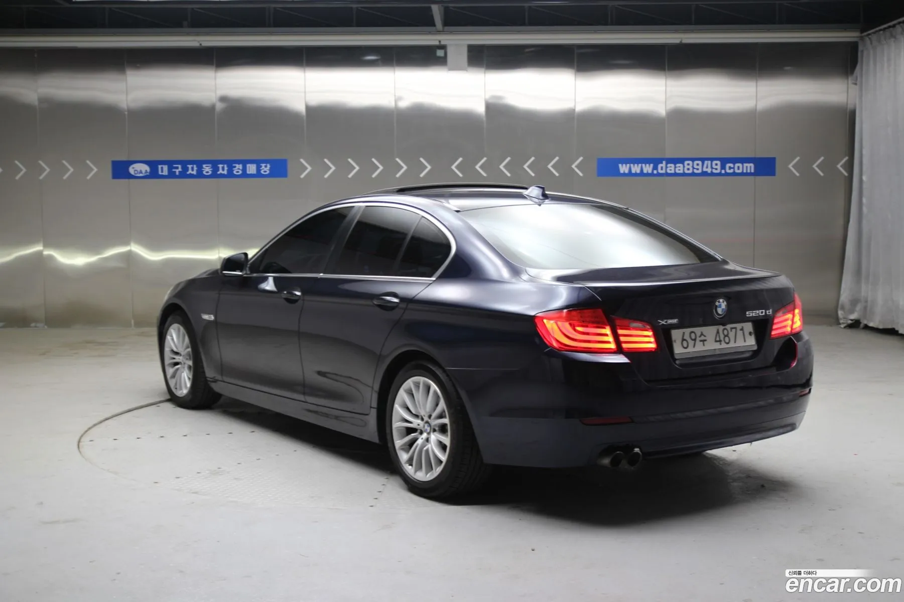 BMW 5 Series 2011 — 11