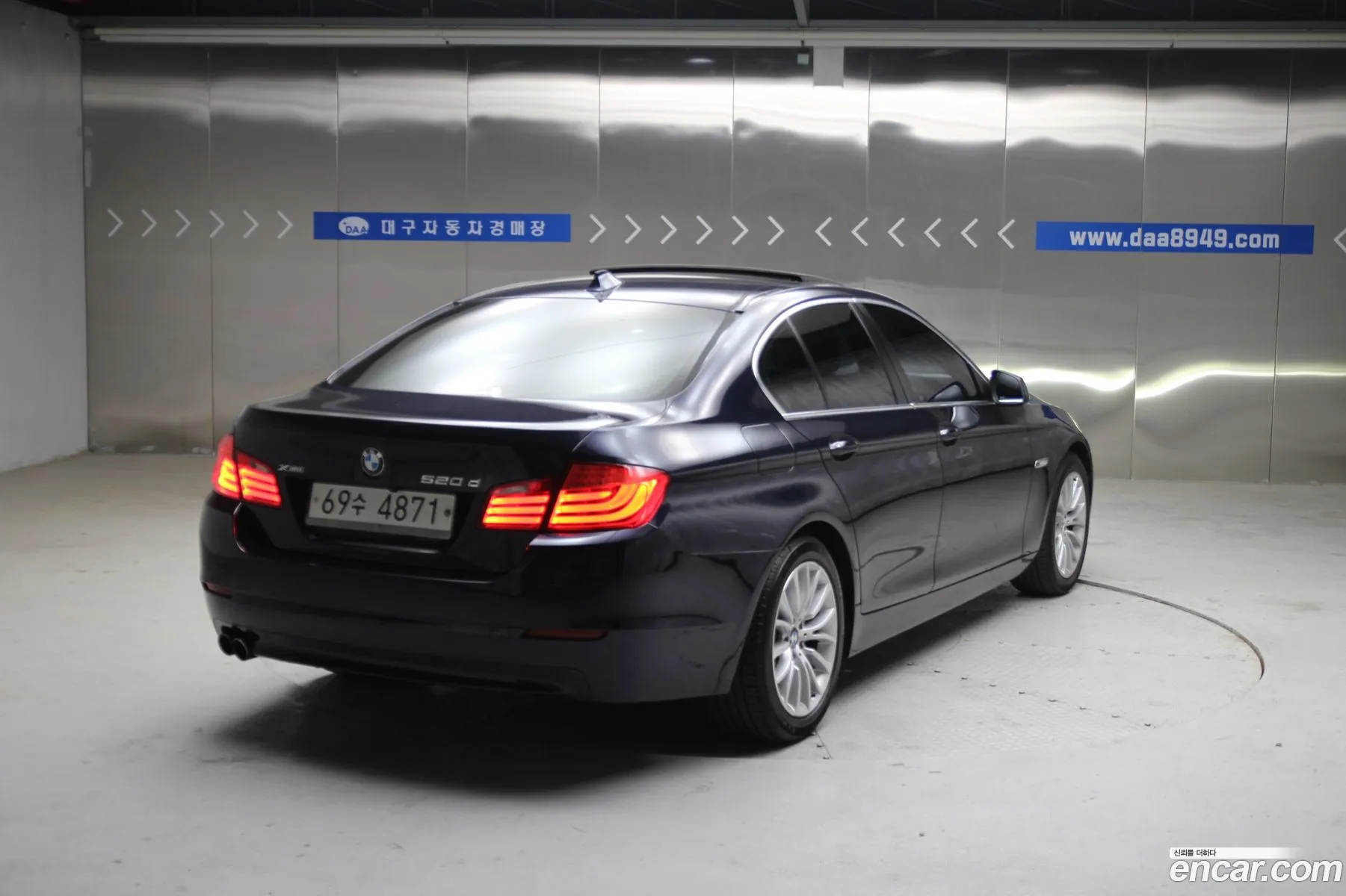 BMW 5 Series 2011 — 8