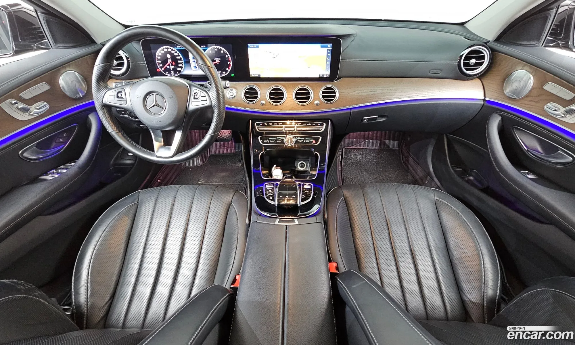 Mercedes-Benz E-Class W213 2018 WDDZF4KB9JA378380 — 10