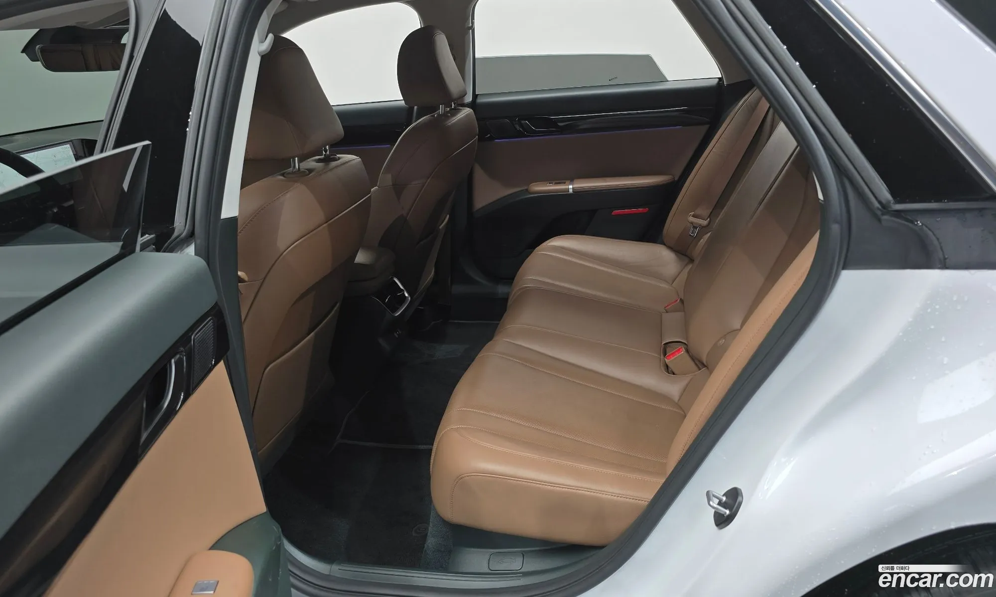 Hyundai Grandeur 2023 — 25