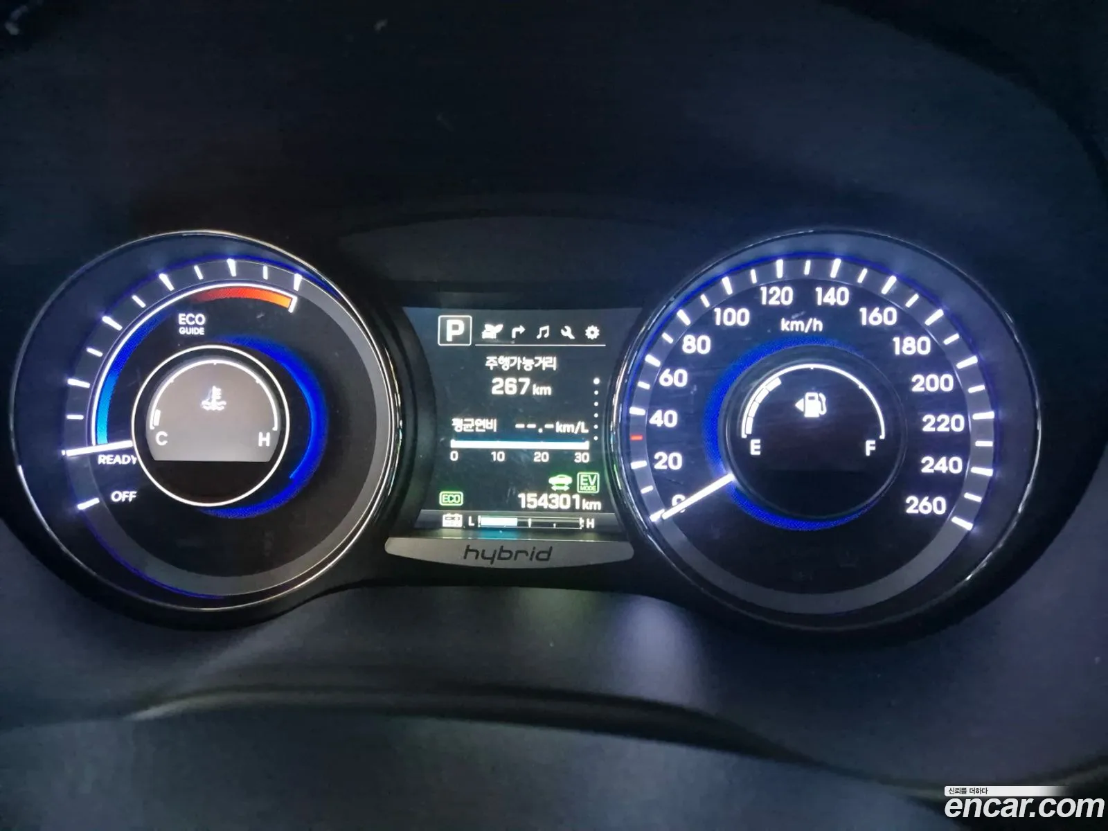 Hyundai Grandeur HG Hybrid 2015 — 30
