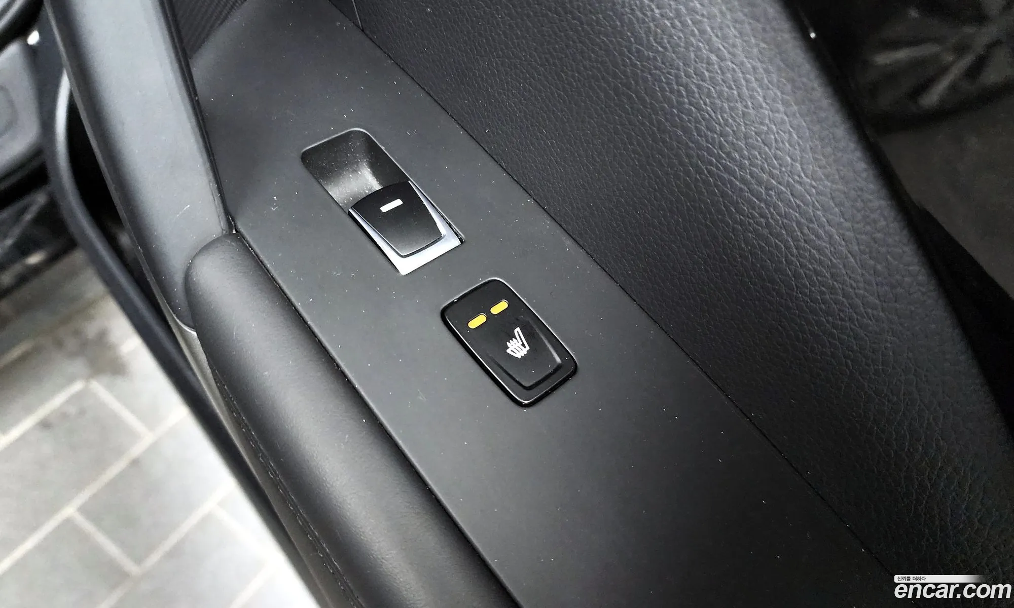 Hyundai Grandeur HG Hybrid 2015 — 28