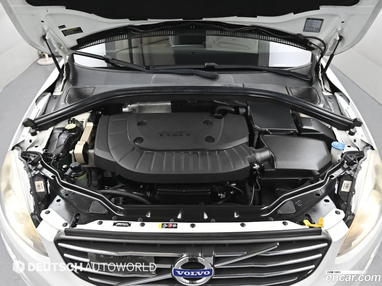 Volvo XC60 2016 — 10