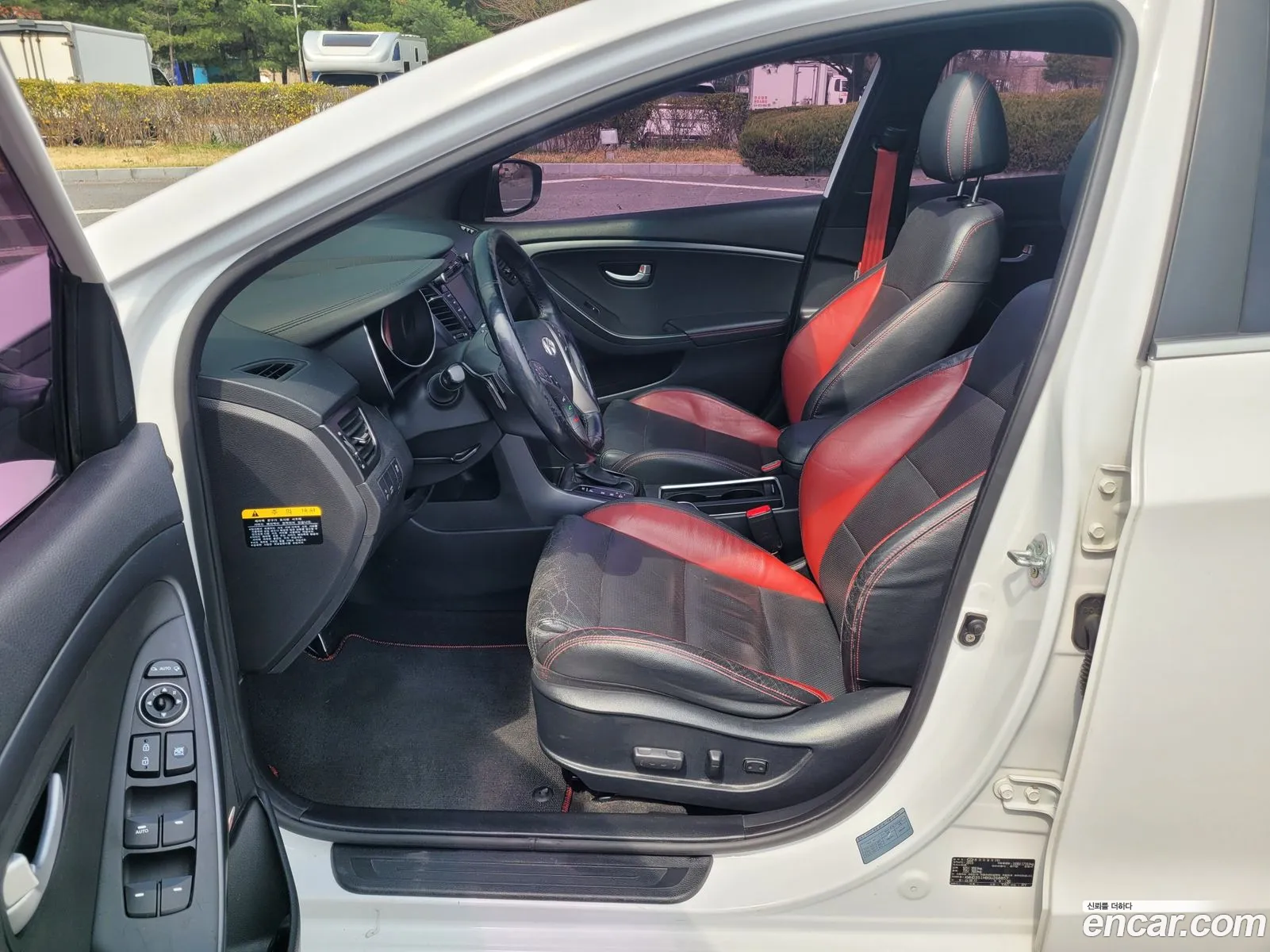 Hyundai i30 2015 — 17