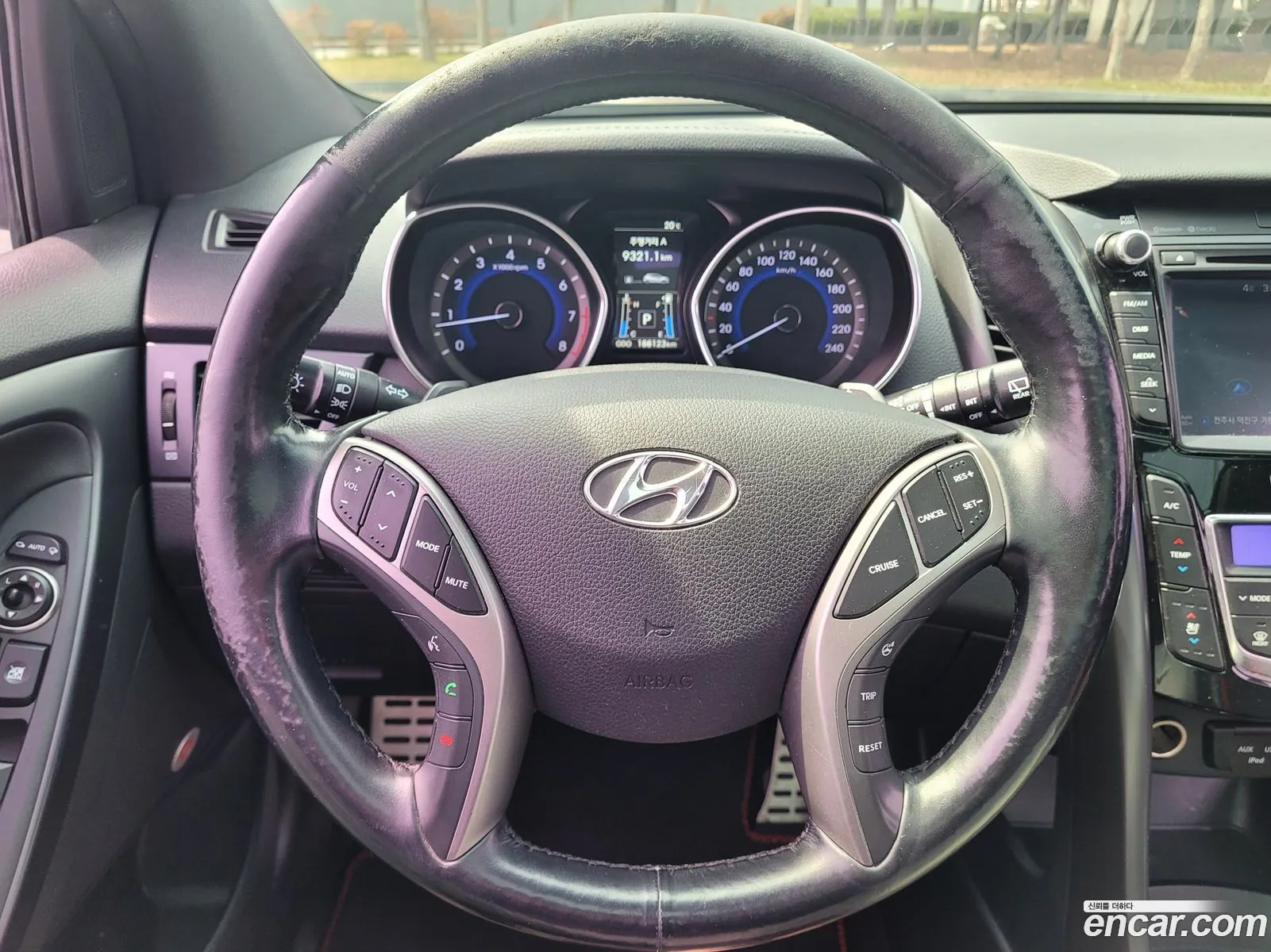 Hyundai i30 2015 — 6