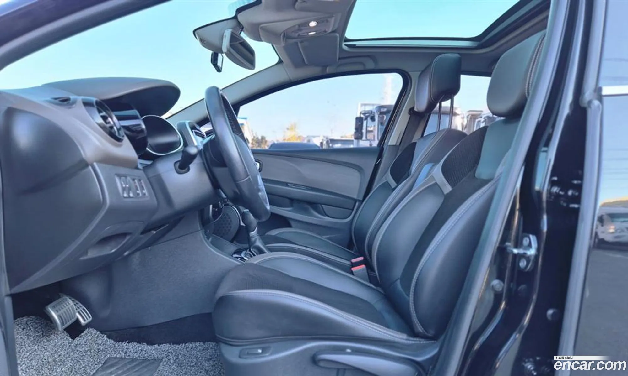 Renault Korea (Samsung) Clio 2018 — 3