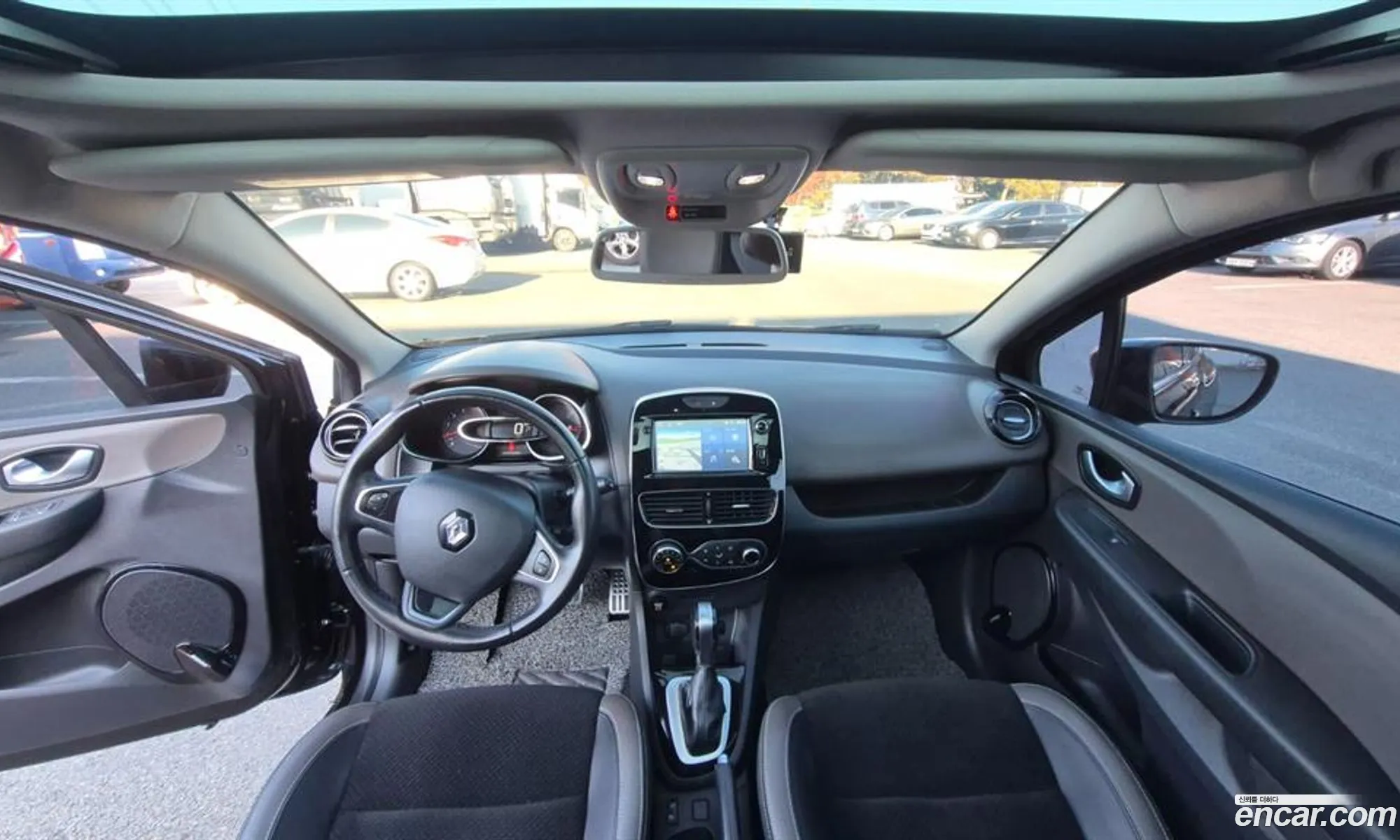 Renault Korea (Samsung) Clio 2018 — 17
