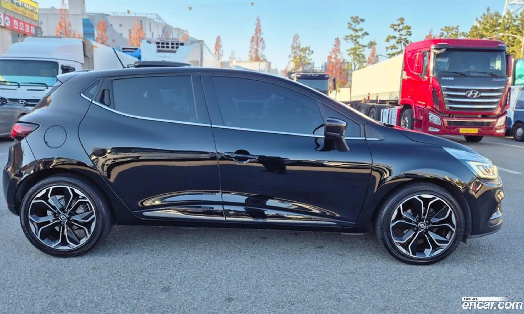 Renault Korea (Samsung) Clio 2018 — 10