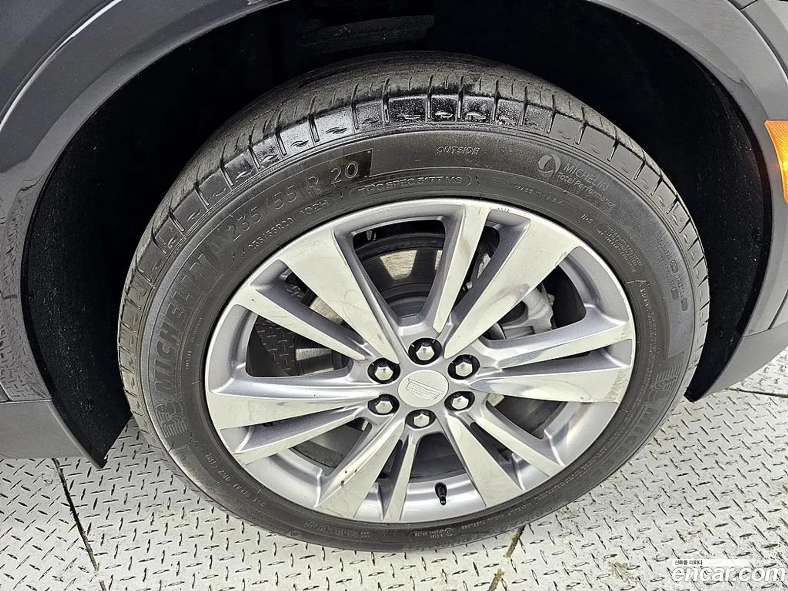 Cadillac XT5 2023 — 14