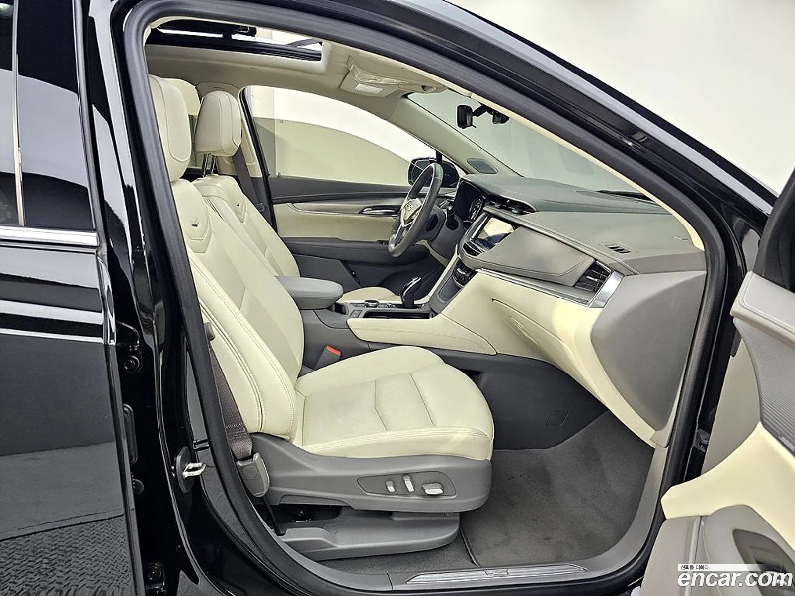 Cadillac XT5 2023 — 17