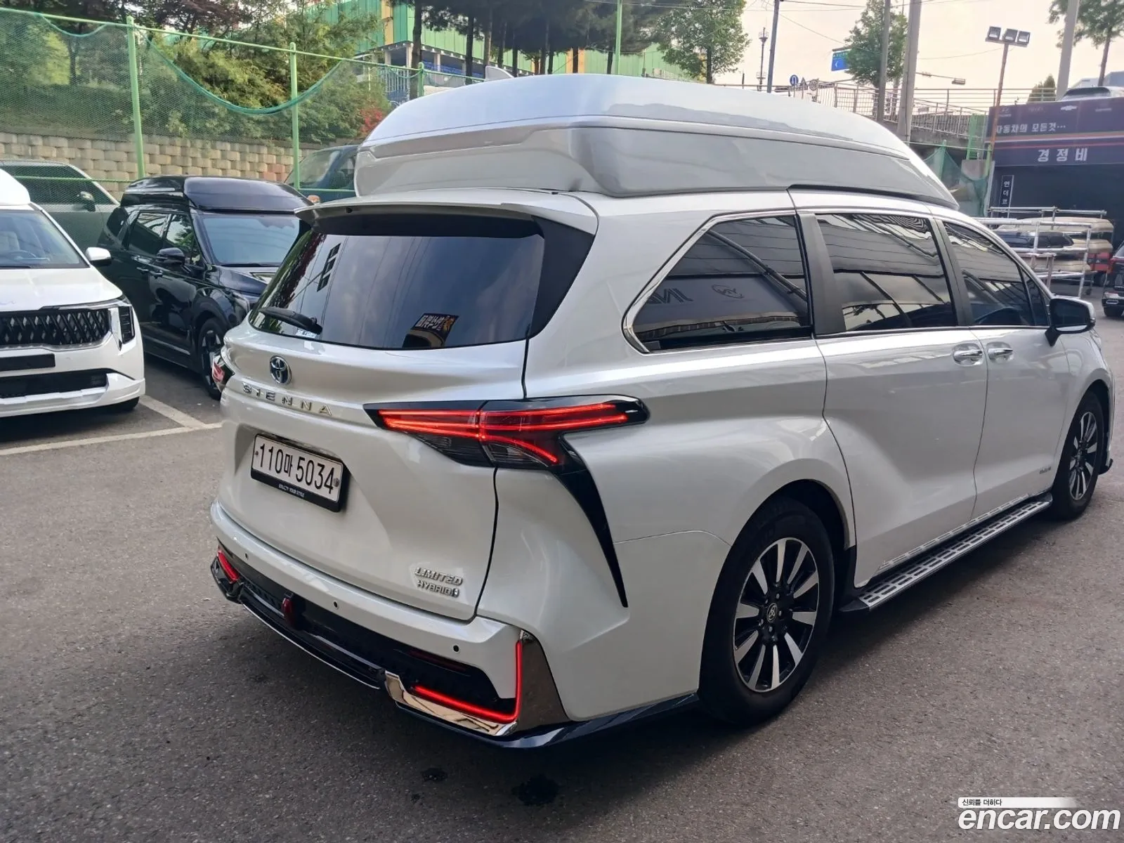 Toyota Sienna 2021 — 2