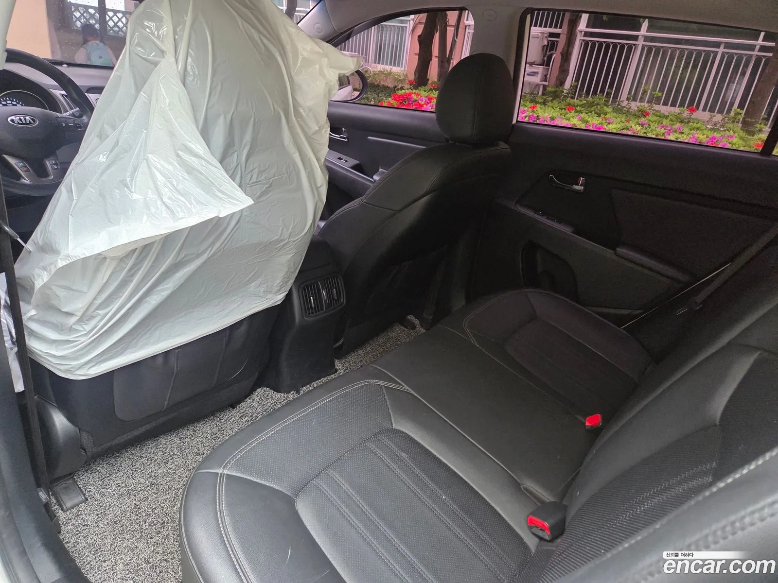 Kia Sportage R 2014 — 12