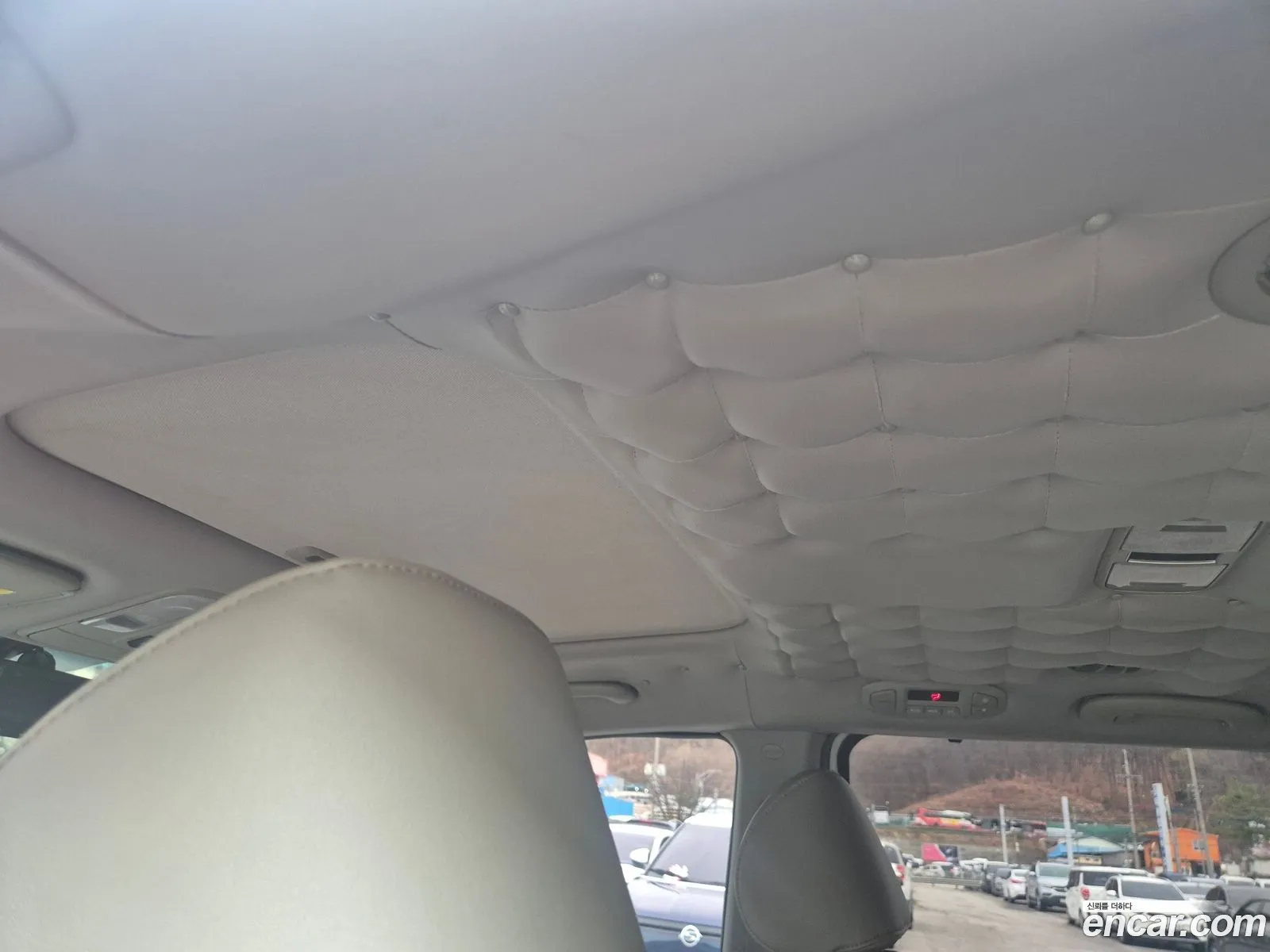 Kia Carnival 2015 — 5