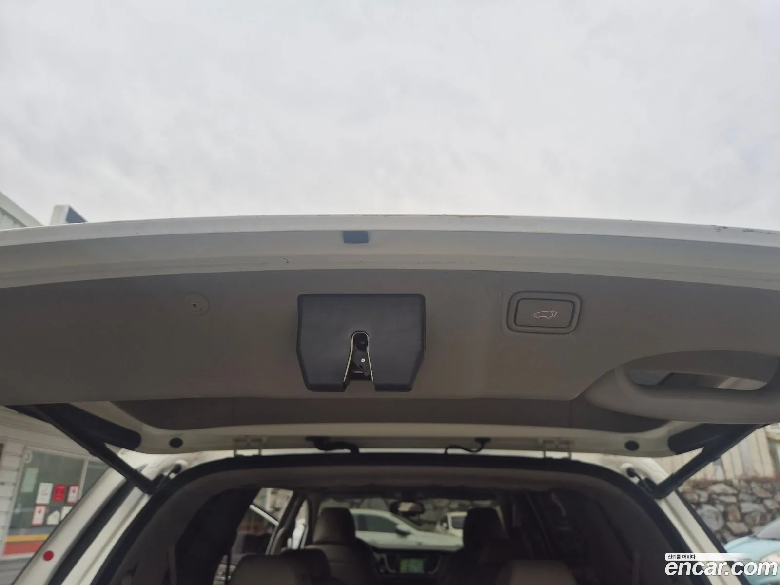 Kia Carnival 2015 — 4