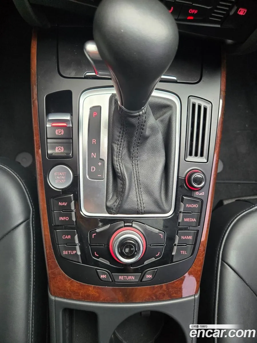 Audi A4 2011 — 18