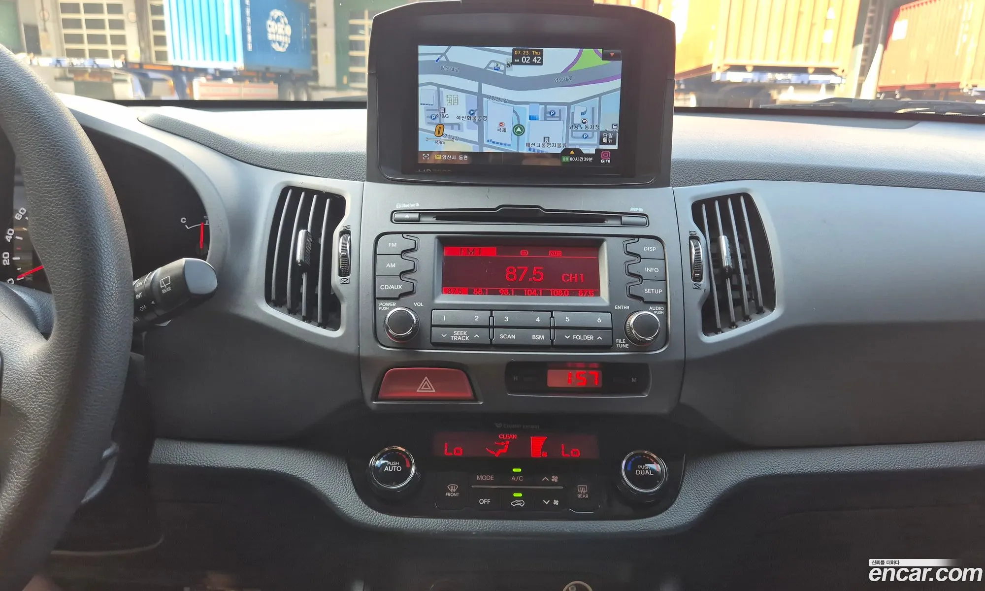 Kia Sportage R 2011 — 12