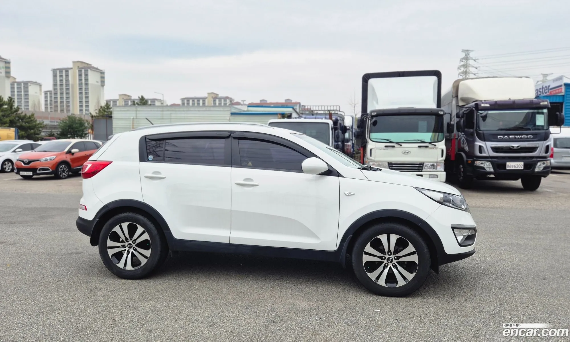 Kia Sportage R 2011 — 16