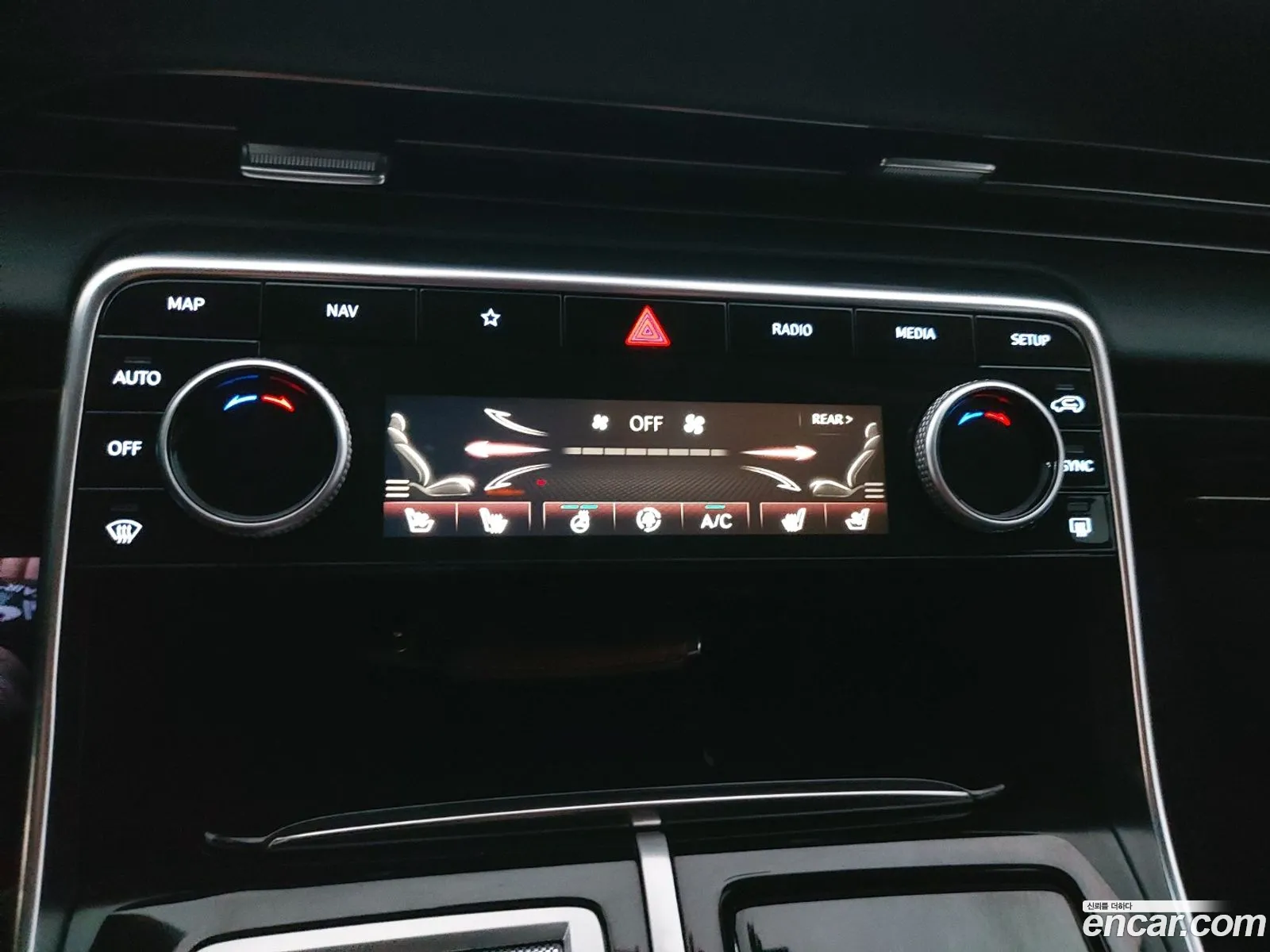 Genesis GV80 2020 — 11