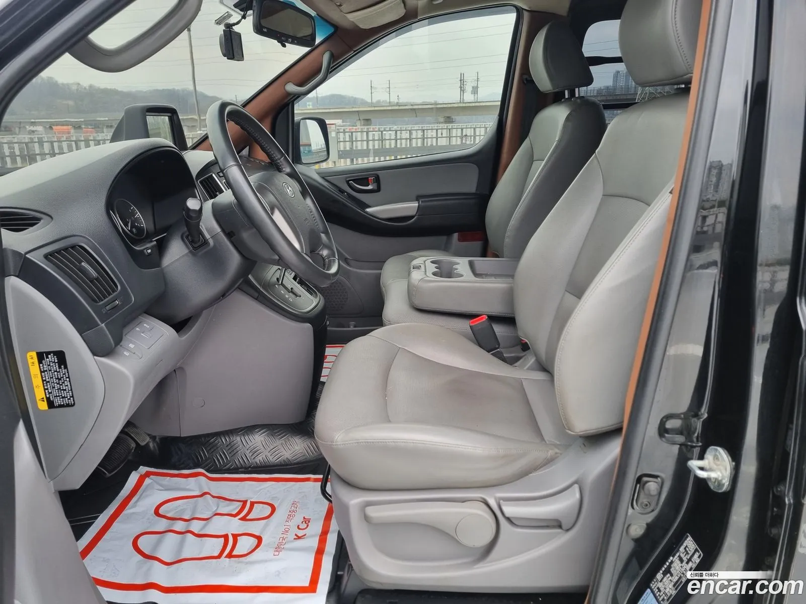 Hyundai Grand Starex 2019 — 14